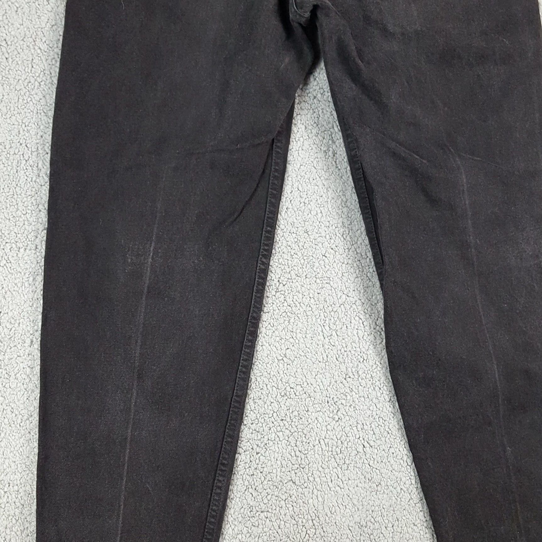 Levi's VINTAGE Levi's 550 Relaxed Tapered Black Denim Jeans Men's Size 34x32 Y2K 90s Size US 34 / EU 50 - 7 Thumbnail