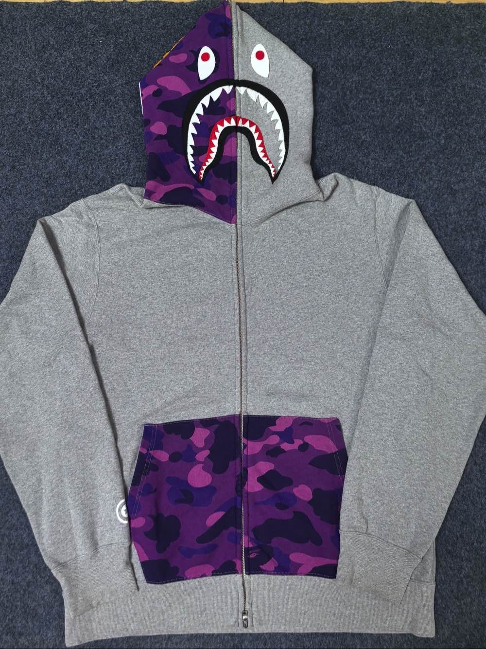 Bape A Bathing Ape Color Camo Shark Hoodie Size 3XL Size US XXL / EU 58 / 5 - 1 Thumbnail