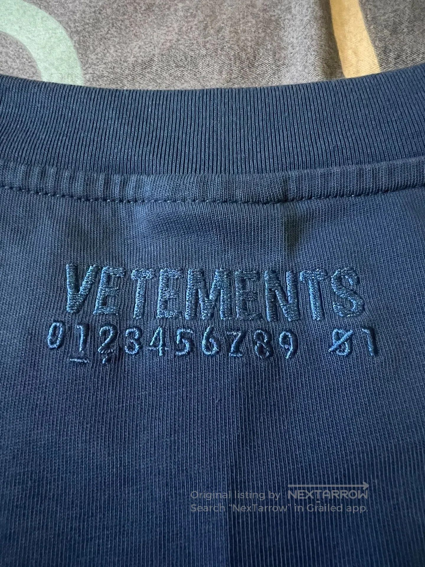 Vetements Vetements Large Rubber Slogan Short-Sleeve T-Shirt. Size US L / EU 52-54 / 3 - 5 Thumbnail
