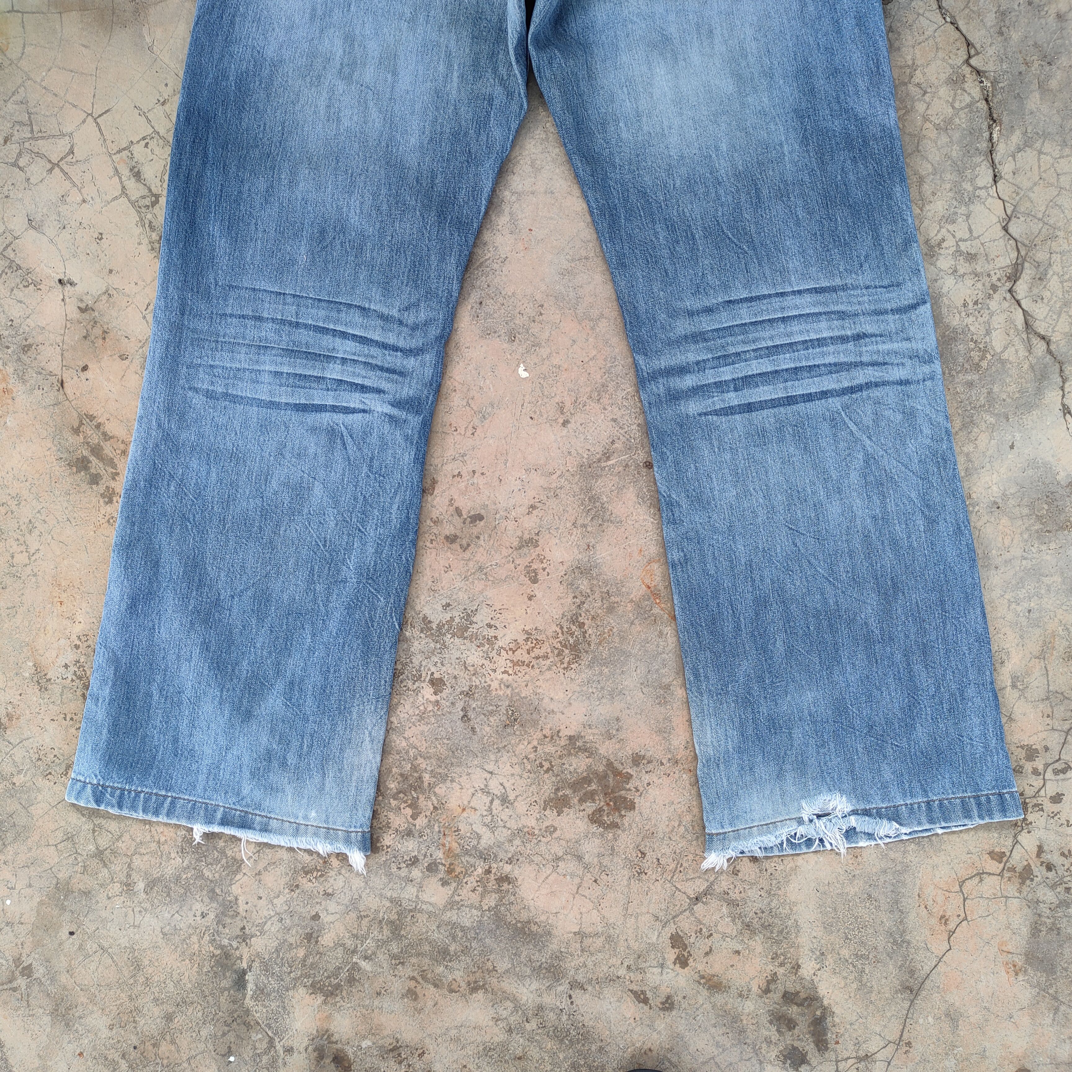 Armani Exchange # VINTAGE ARMANI EXCHANGE FADED JEANS PANTS Size US 35 - 11 Thumbnail