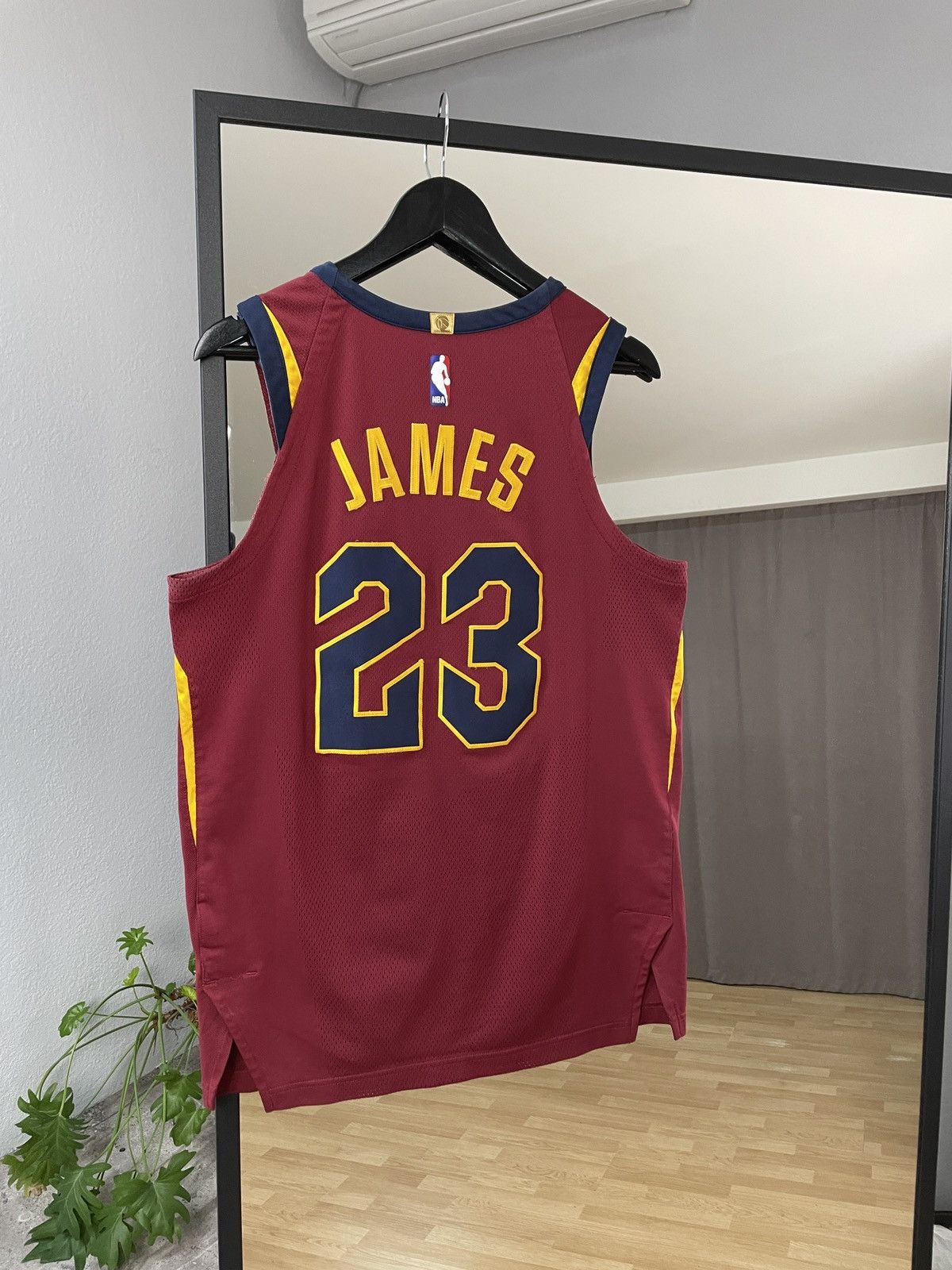 Nike Nike Lebron James #23 Official Game Soccer Jersey Size US M / EU 48-50 / 2 - 7 Thumbnail