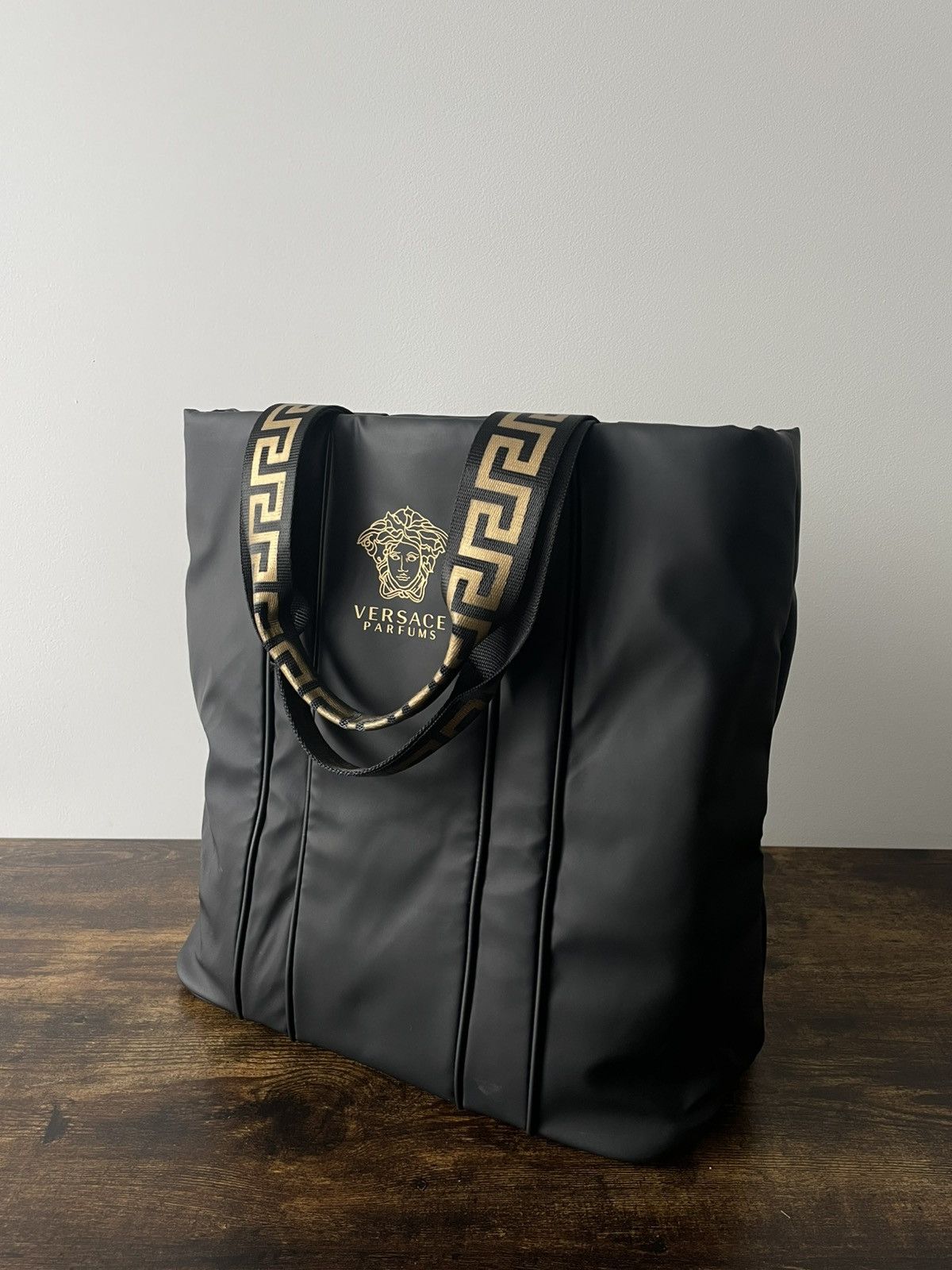 Versace Versace Parfums Hand Bags Luxury Black/Gold Size ONE SIZE - 2 Thumbnail