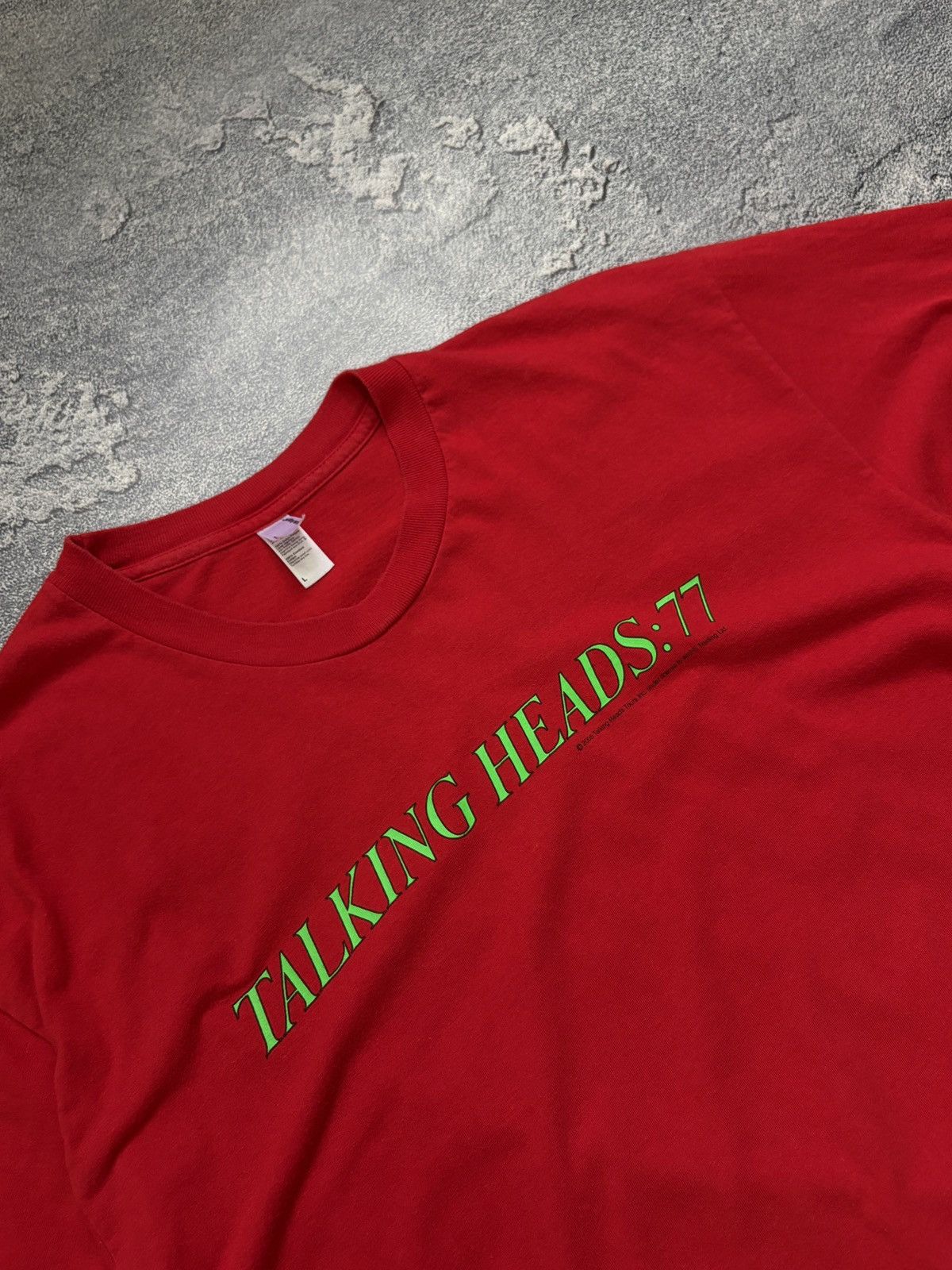 Vintage Talking Heads 77 Red T-Shirt 2005 Band Merch L Size US L / EU 52-54 / 3 - 6 Thumbnail
