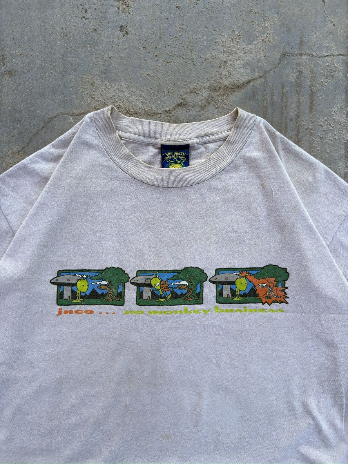 JNCO Vintage 1990s JNCO “No monkey business” Tshirt Size US XL / EU 56 / 4 - 2 Thumbnail