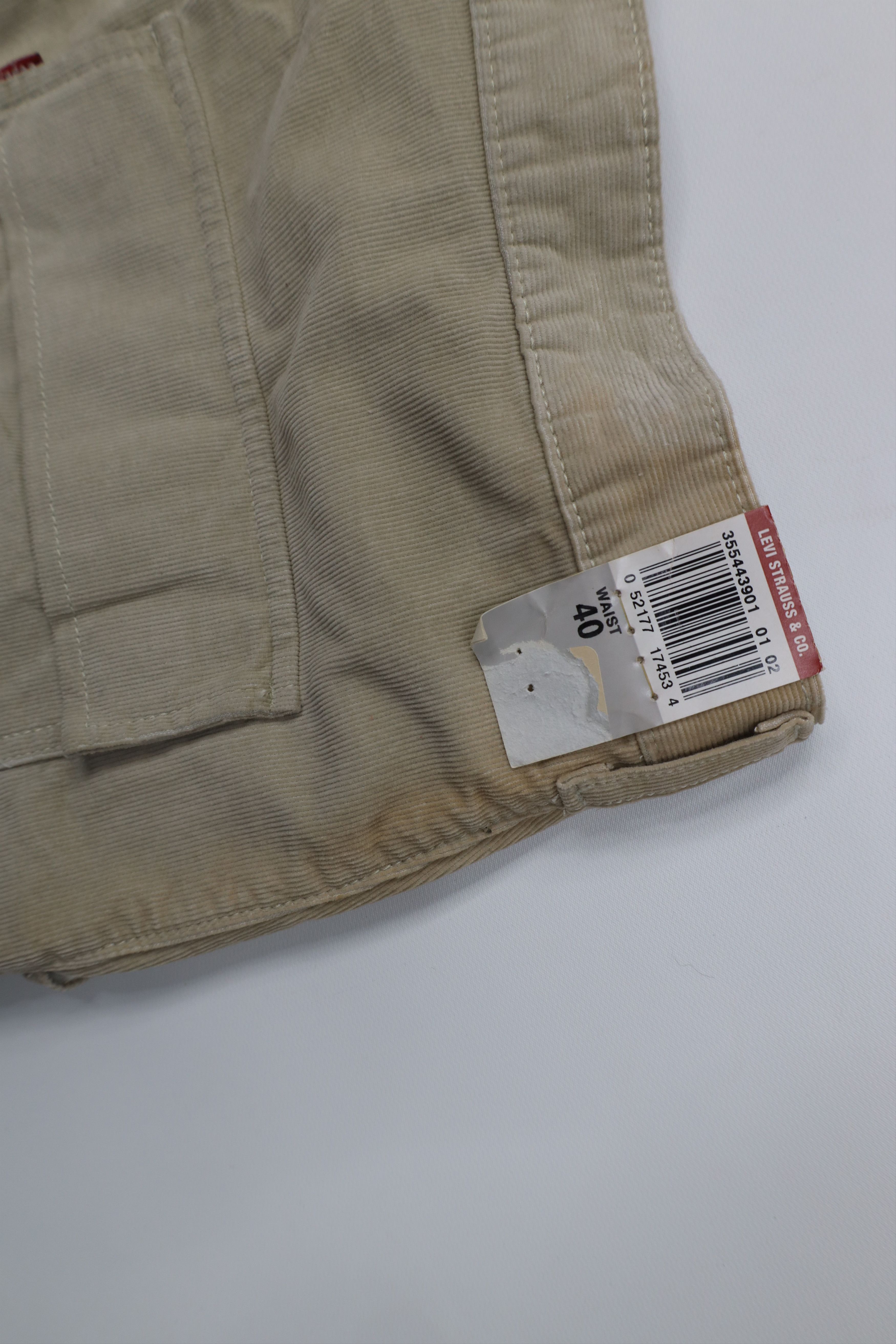 Levi's Deadstock Vintage Y2K Levis Baggy Fit Corduroy Cargo Shorts Size US 40 / EU 56 - 16 Thumbnail