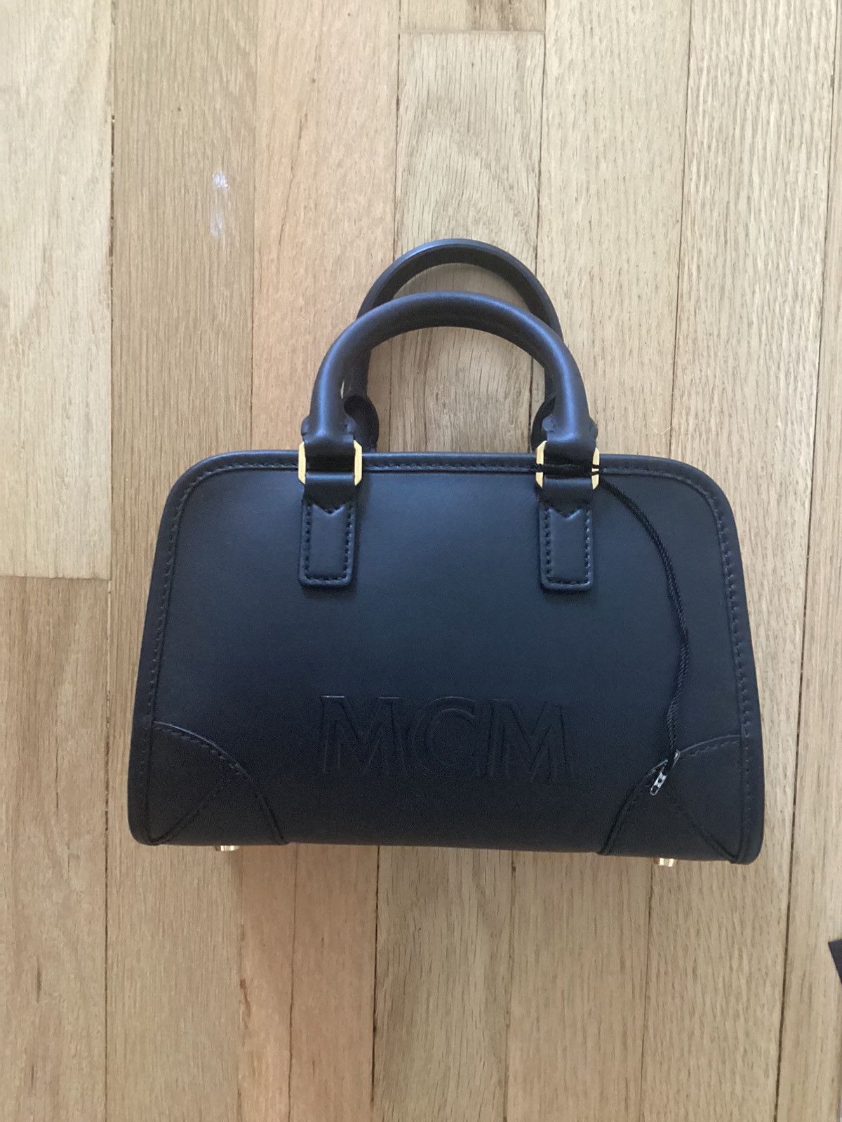 MCM NWT MCM Aren Mini Crossbody Black Leather Logo Embossed Bag Size ONE SIZE - 6 Thumbnail