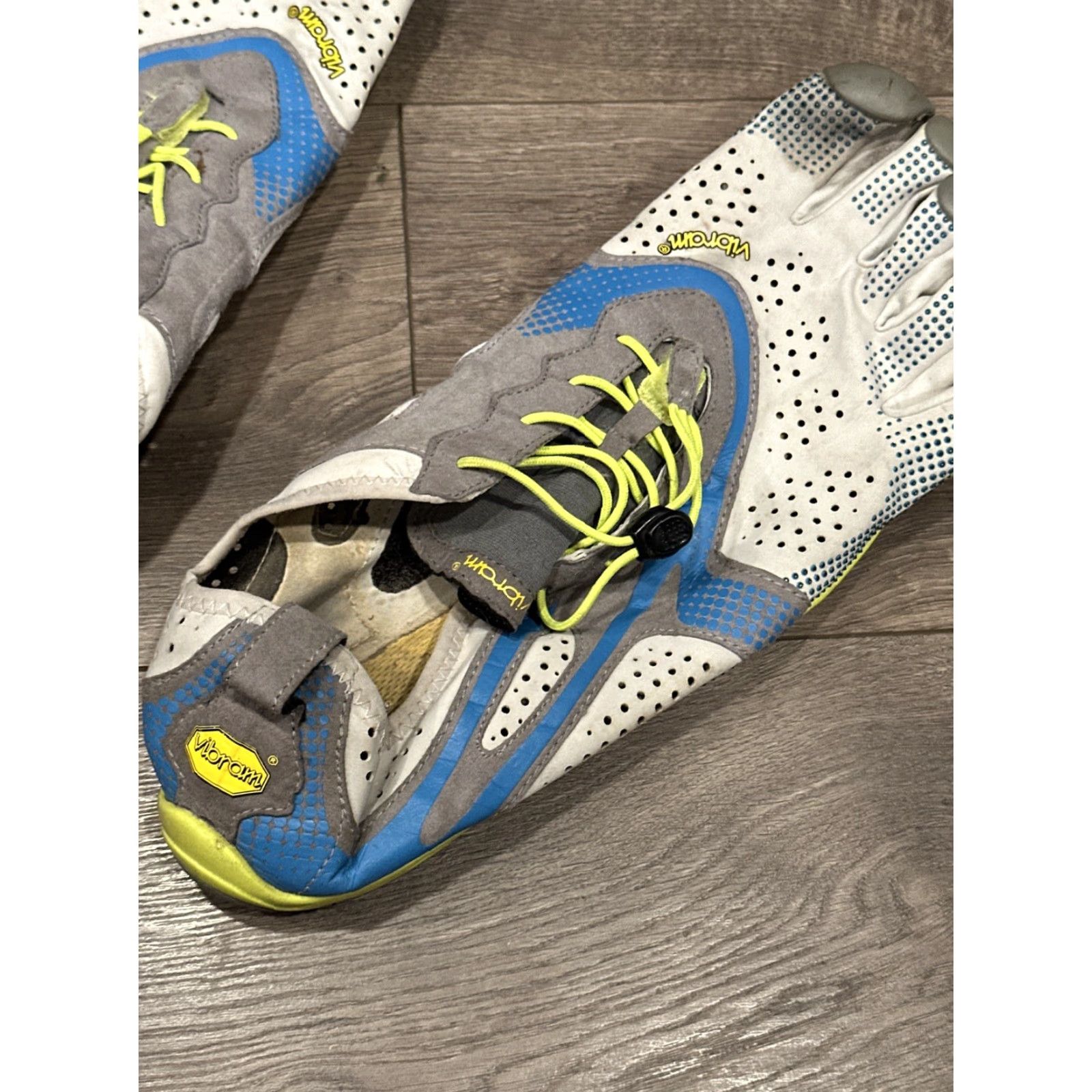 Vibram Vibram FiveFingers V-Run Barefoot Trainers Oyster Blue Beige Mens Trainers 13-14 US 11 UK 47 EU 17M7003 Sneaker Vibram FiveFingers Style Size US 11 / EU 44 - 5 Thumbnail