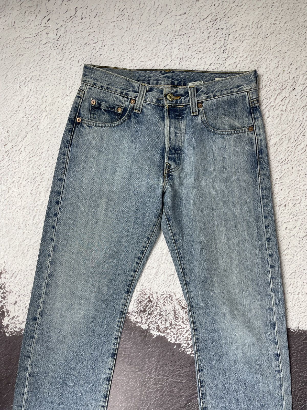 Levi's Levi’s premium vintage 90s made in USA blue washed jeans Size US 30 / EU 46 - 8 Thumbnail