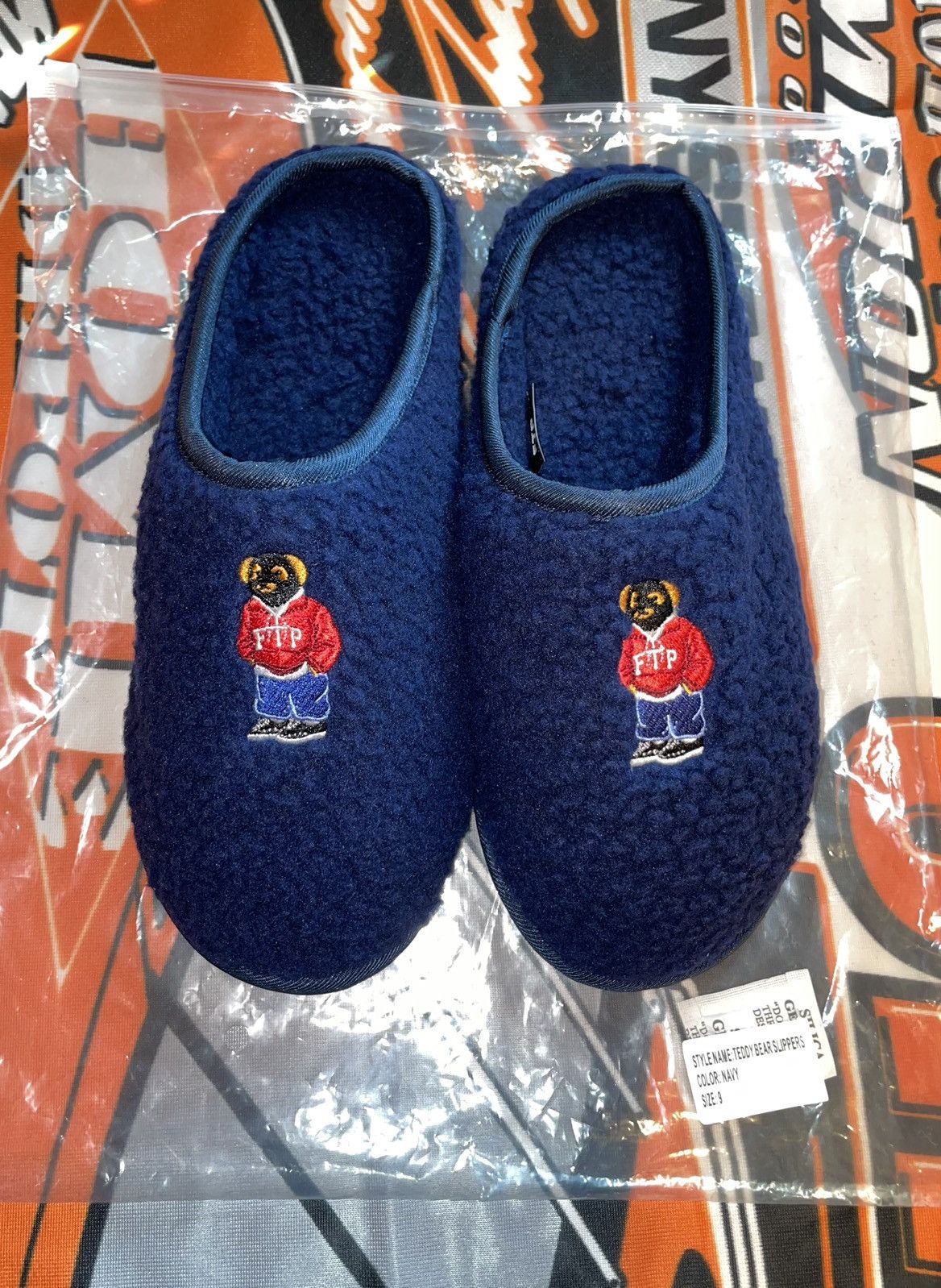 Fuck The Population Fuck The Population FTP Bear Slippers Navy Blue. Size US 9 / EU 42 - 9 Thumbnail