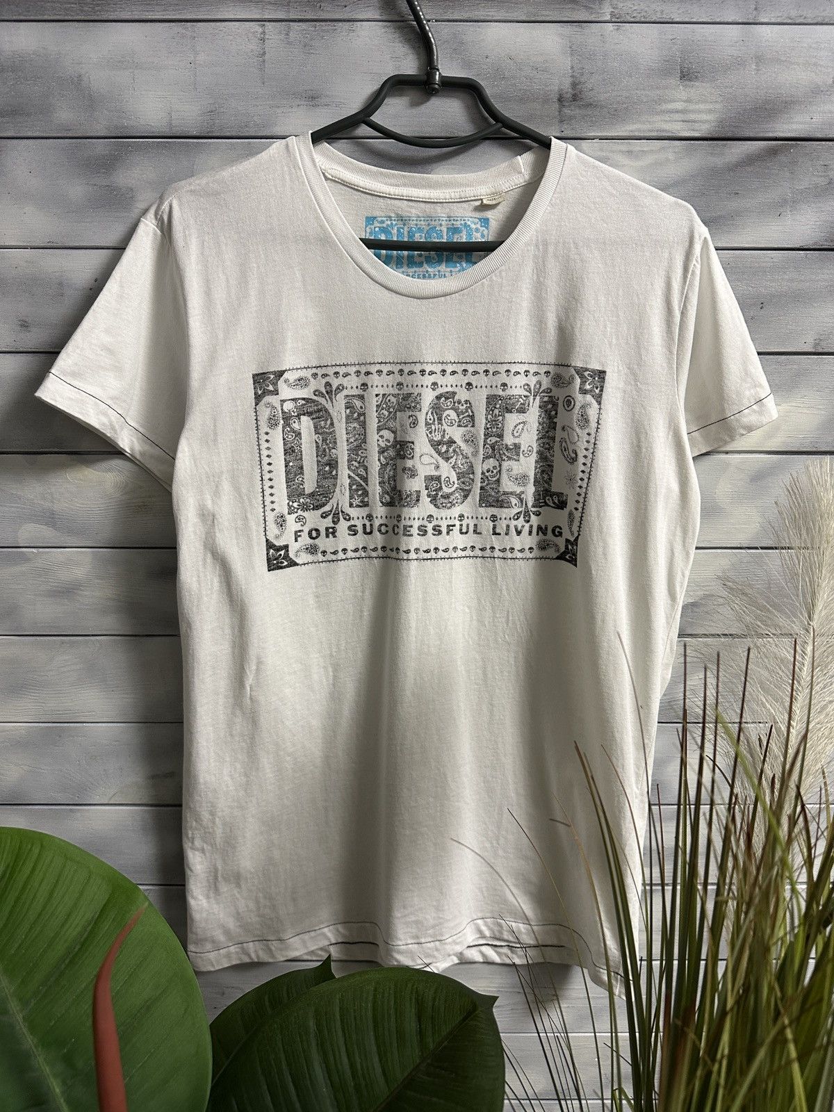 Diesel Rare Vintage T-Shirt Diesel Mexico Style Skull Luxury Size US M / EU 48-50 / 2 - 1 Thumbnail