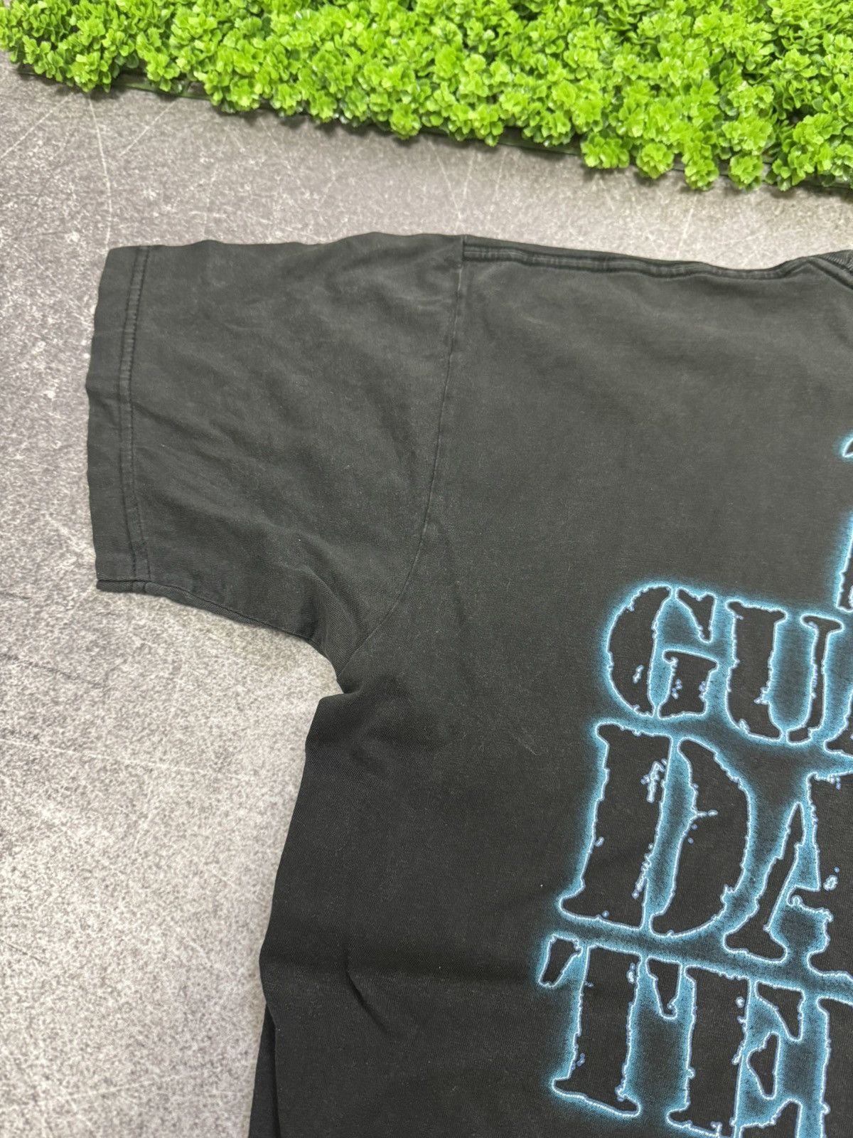 Vintage Vintage 2000 The Rock Dwayne Johnson T-Shirt Wwe WWF Size US L / EU 52-54 / 3 - 19 Thumbnail