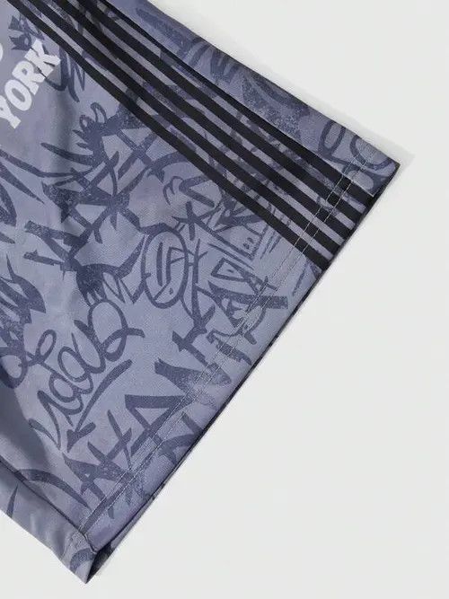 VIBE Designer Y2k Shorts Opium Size US 30 / EU 46 - 6 Thumbnail