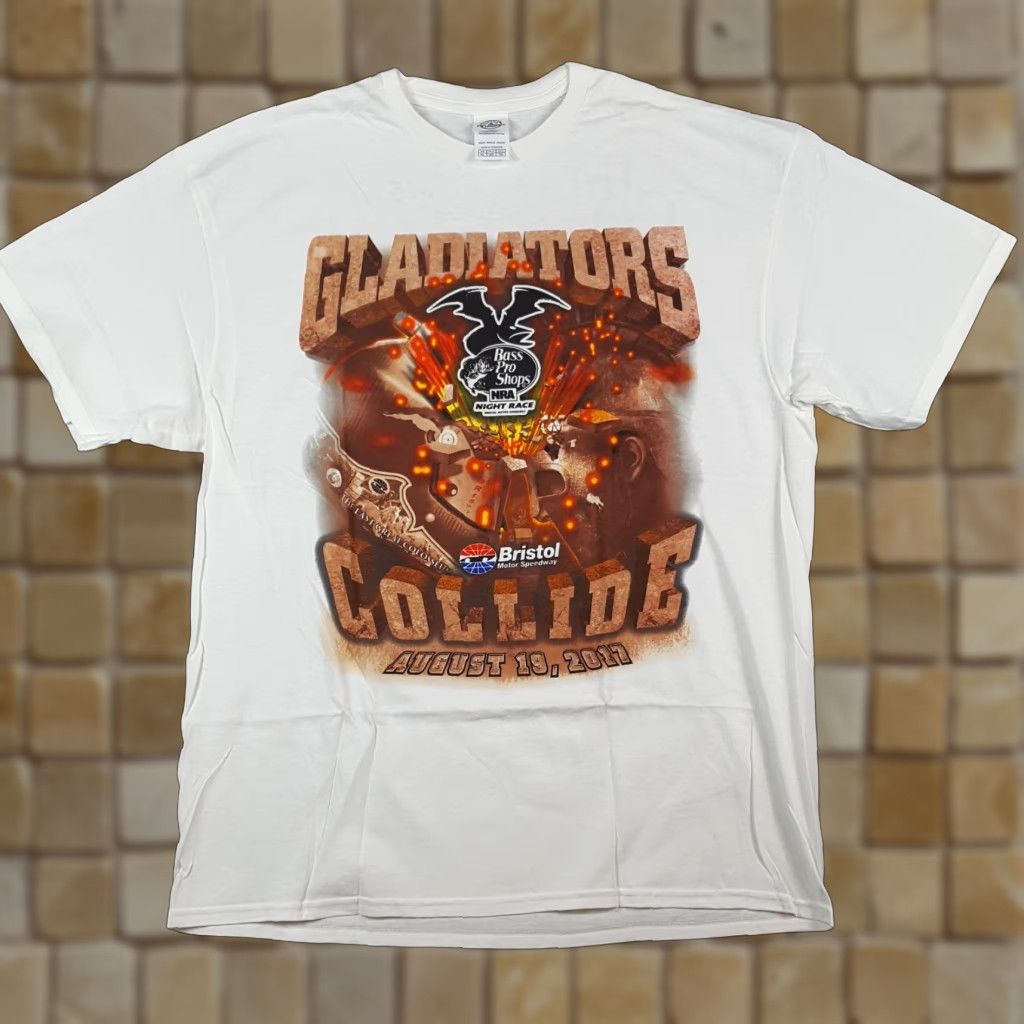 Delta VINTAGE NASCAR Gladiators Collide Bristol Racing Delta T-Shirt Mens XL White Cot​ton Embroidered Logo Retro 90s 00s Vintage Y2K Racing EPL Size US XL / EU 56 / 4 - 1 Thumbnail