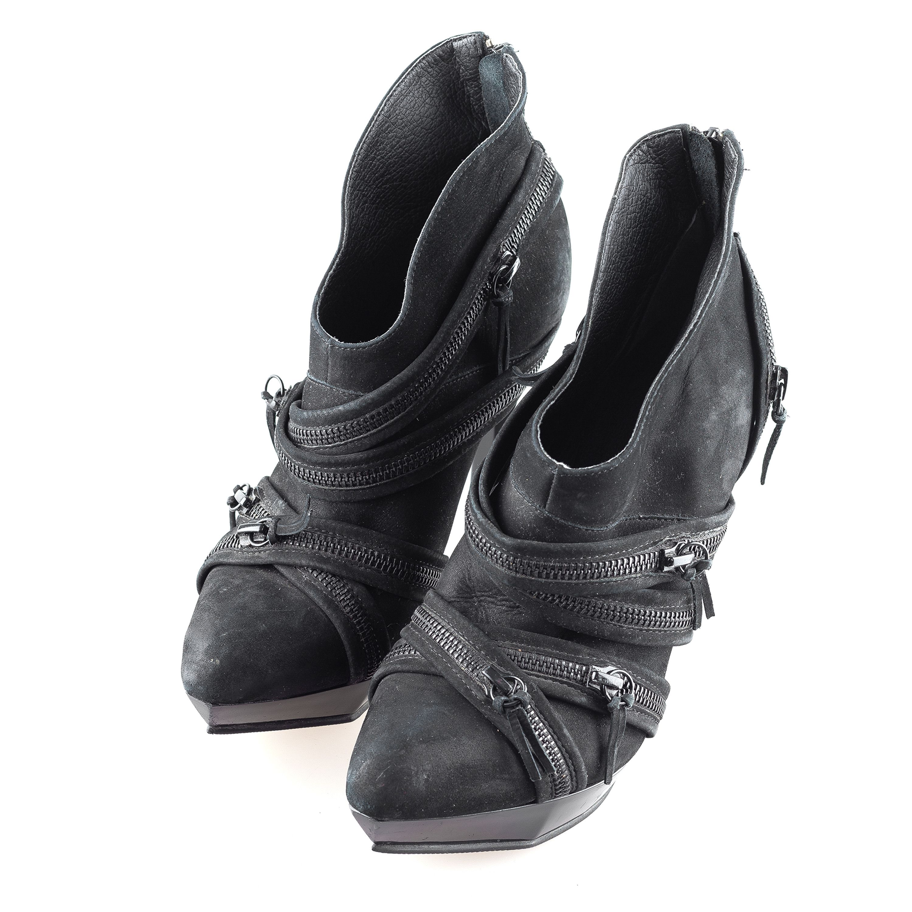 Buffalo London Buffalo Black Vintage Platform Boots (39 EU) Size US 8 / IT 38 - 4 Thumbnail