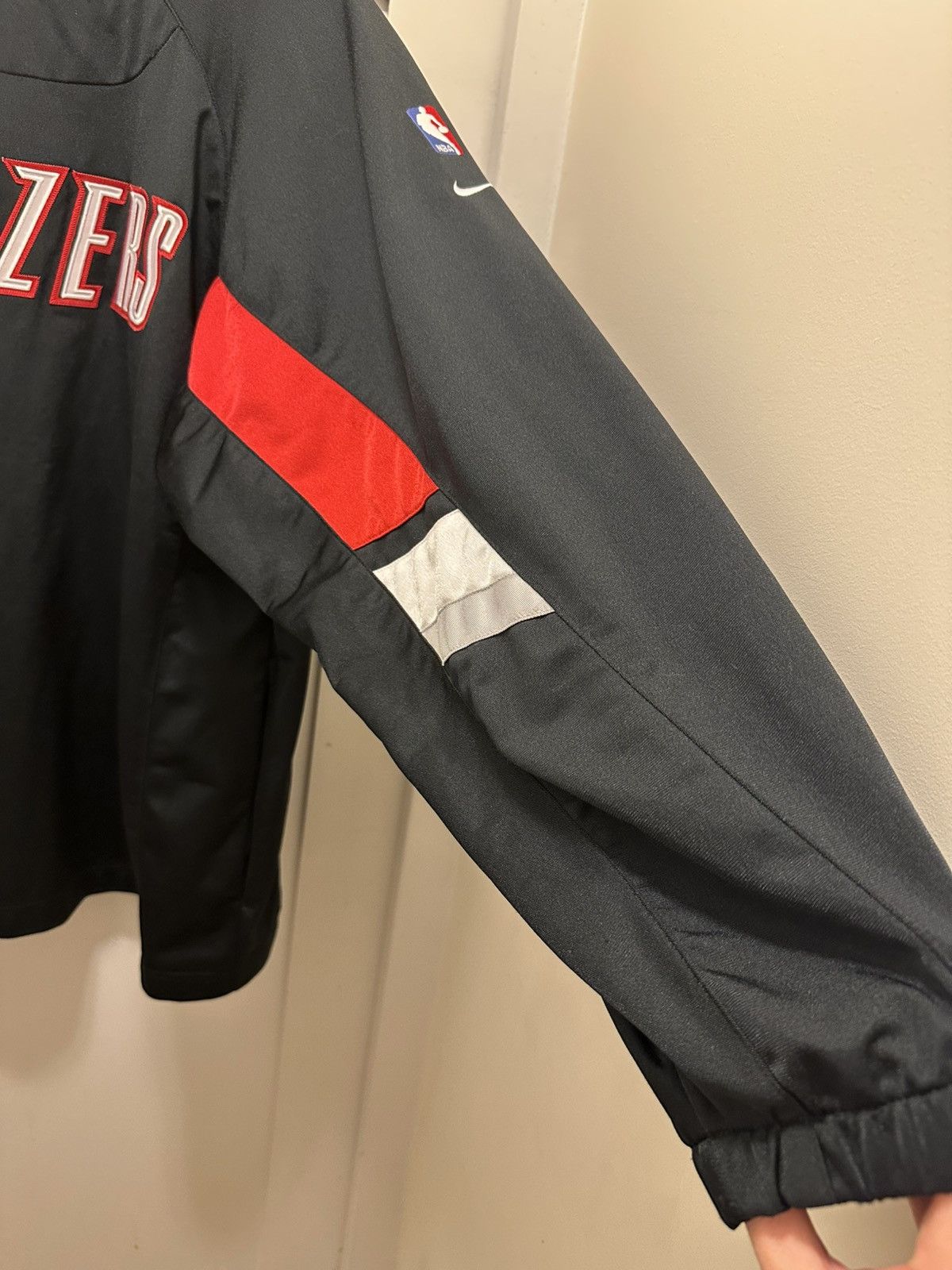NBA × Nike × Vintage Vintage Nike NBA Trailblazers Authentic WarmUp Jacket Size US M / EU 48-50 / 2 - 8 Thumbnail