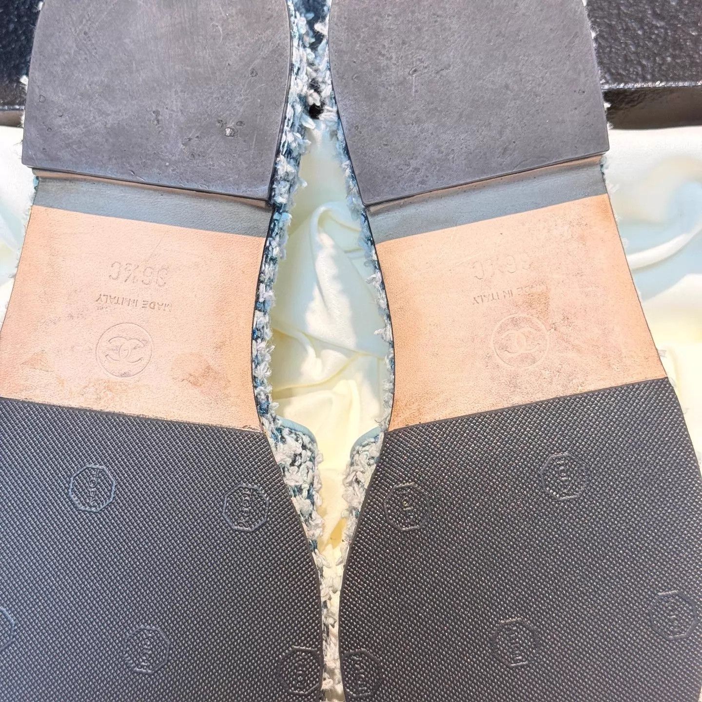 Chanel CHANEL Women's Tweed CC Slides 36.5 EU 99 New Size US 6 / IT 36 - 7 Thumbnail