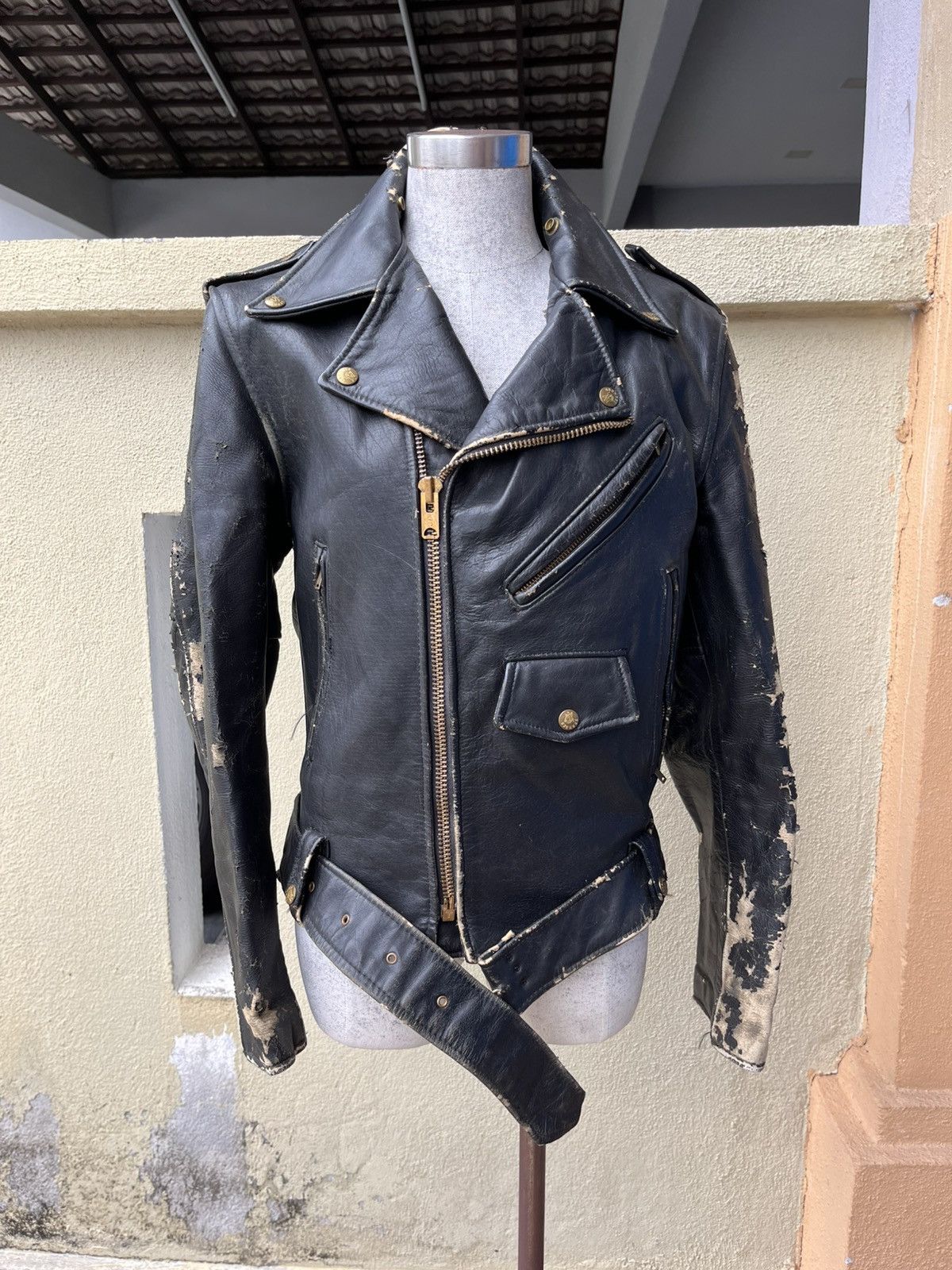 Vintage Vintage branded garments leather jacket Size US M / EU 48-50 / 2 - 1 Thumbnail