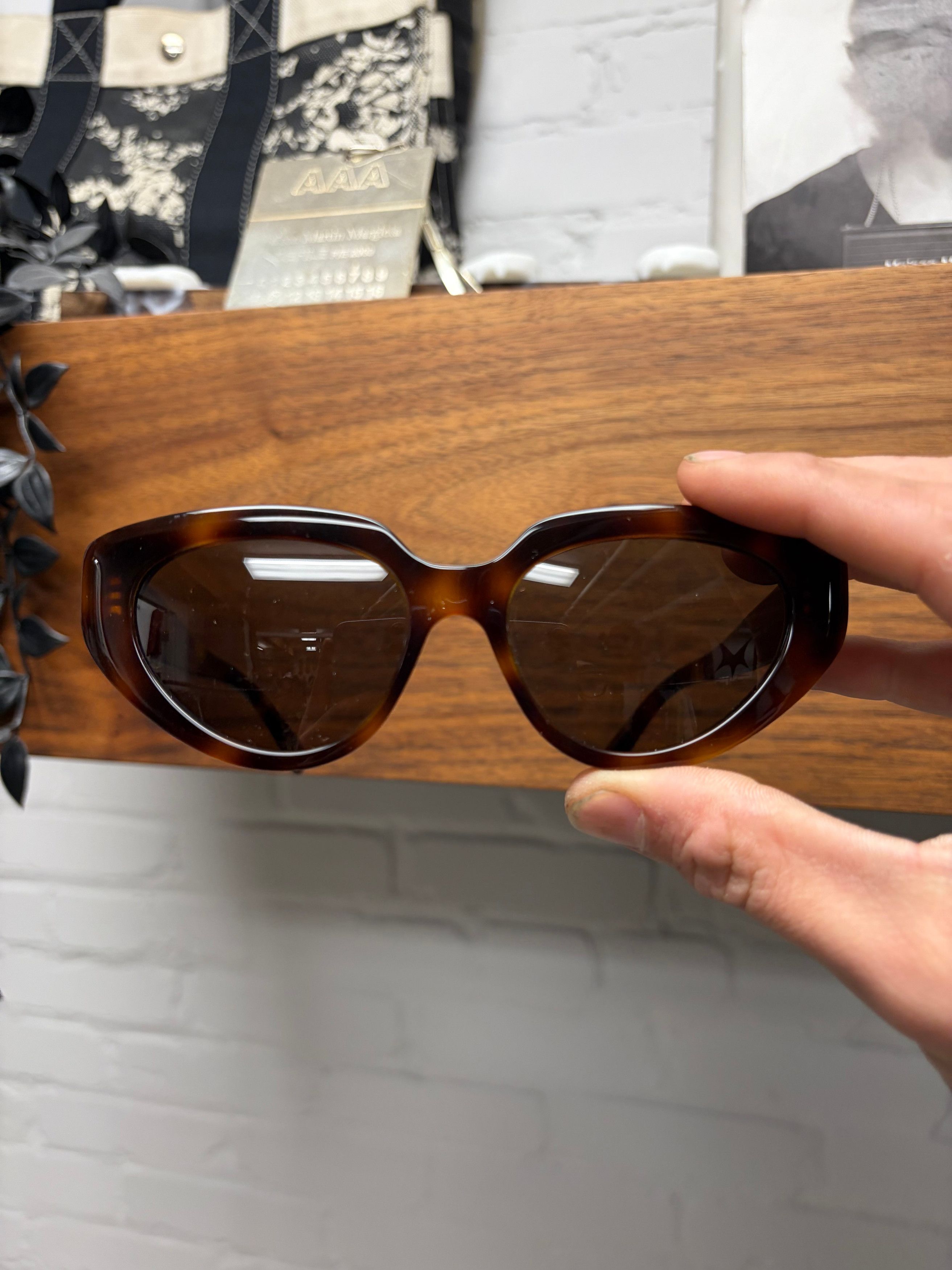 Celine Celine ‘CL402861’ Brown Tortoiseshell Cat Eye Sunglasses Size ONE SIZE - 1 Thumbnail