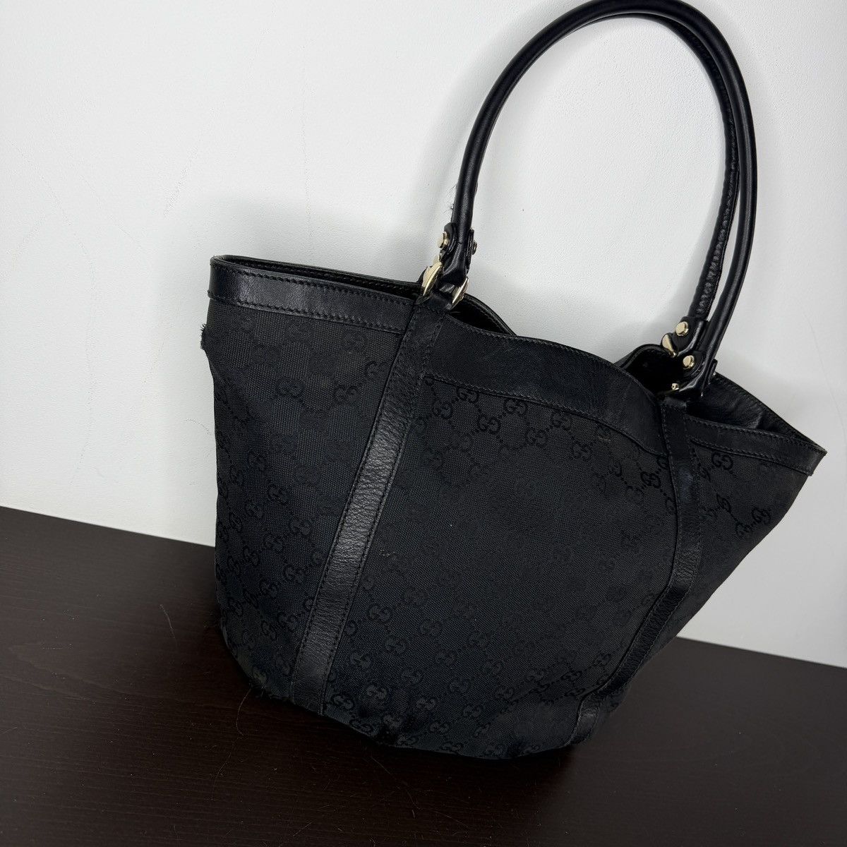 Gucci Gucci Vintage GG Canvas Monogram Shoulder Tote Bag Horsebite Size ONE SIZE - 6 Thumbnail
