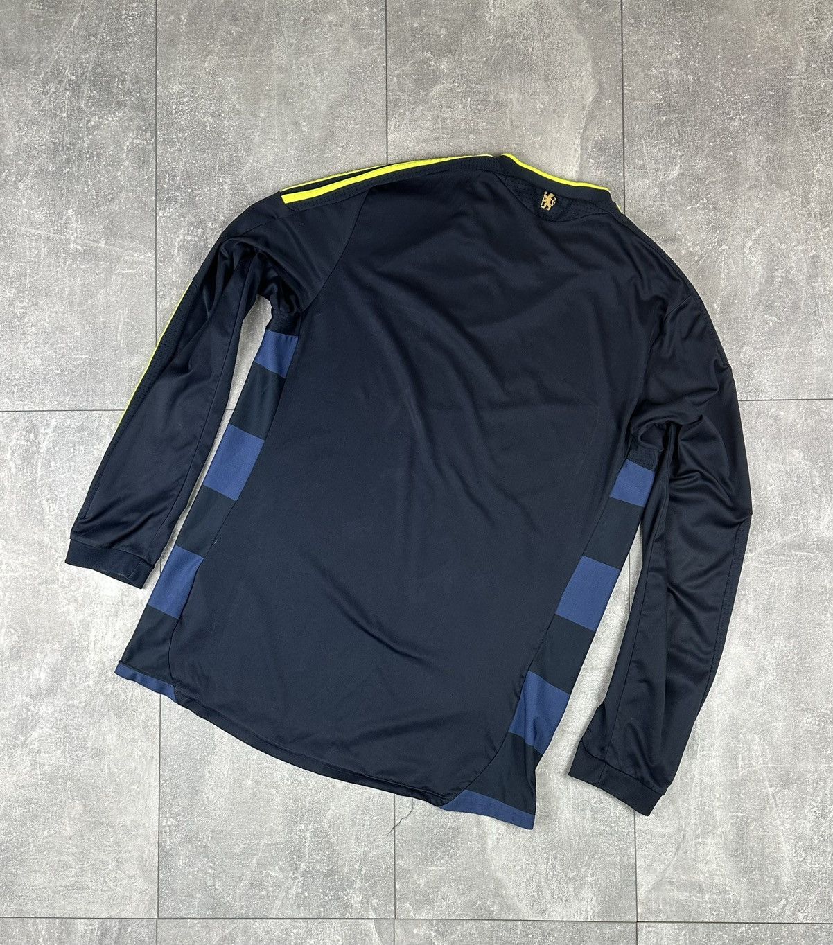 Adidas Adidas Chelsea FC Away Soccer Long Sleeve Jersey 2009/10 Size US L / EU 52-54 / 3 - 11 Thumbnail