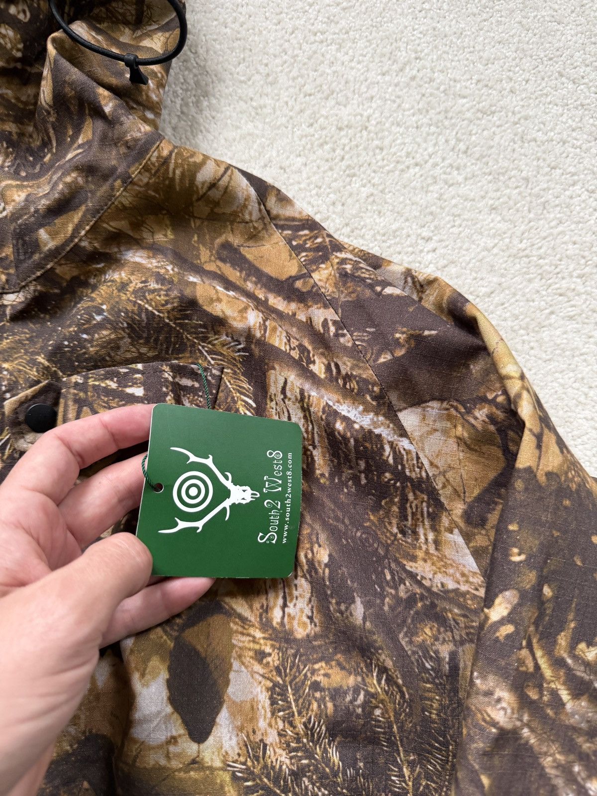 South2 West8 REALTREE CAMO CROP RAIN JACKET Size US M / EU 48-50 / 2 - 3 Thumbnail
