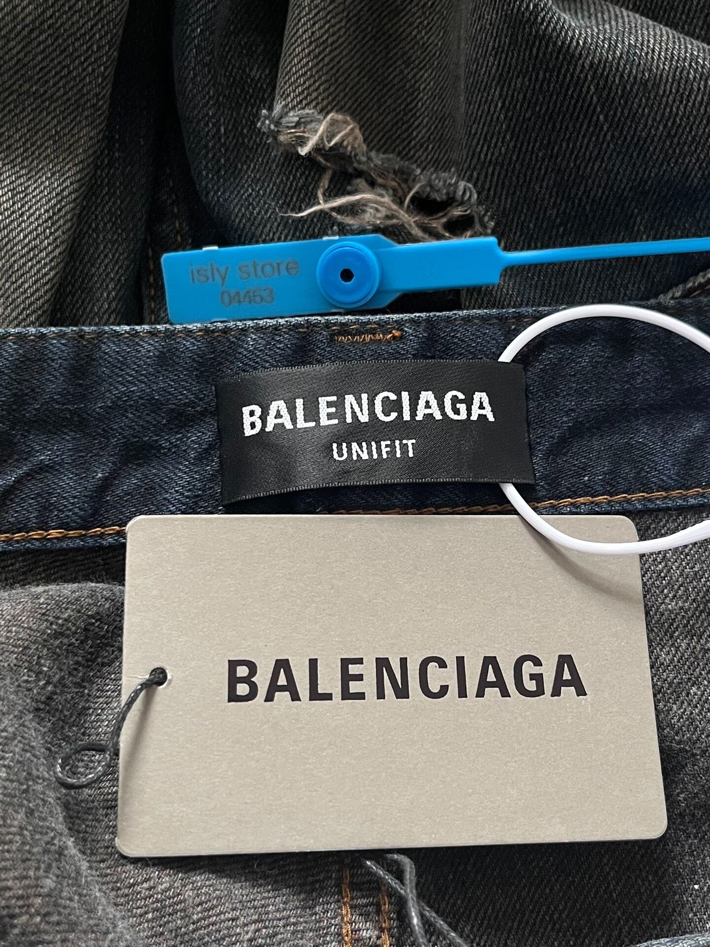 Balenciaga balenciaga baggy distressed denim pants Size US 28 / EU 44 - 4 Thumbnail