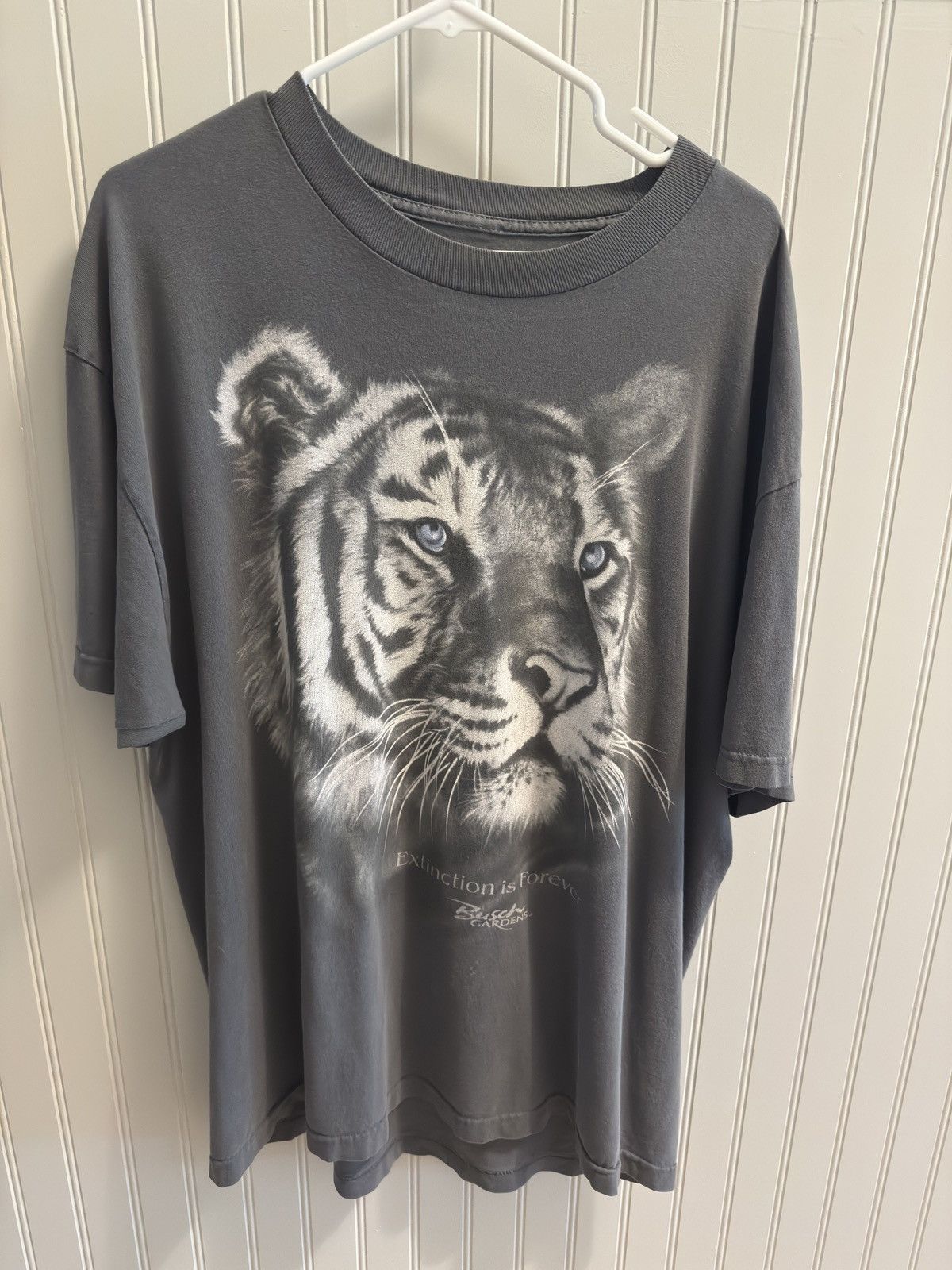 Vintage Vintage Animal Tee Size US XL / EU 56 / 4 - 1 Thumbnail