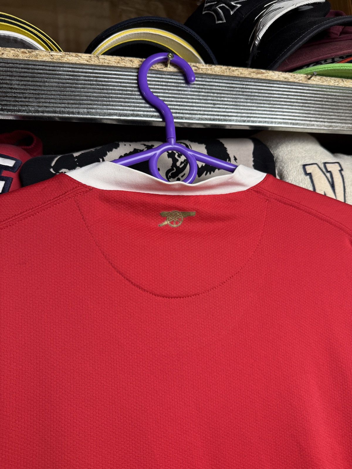 Vintage VINTAGE NIKE ARSENAL FLY EMIRATES TEE SOCCER JERSEY 00s Size US L / EU 52-54 / 3 - 9 Thumbnail