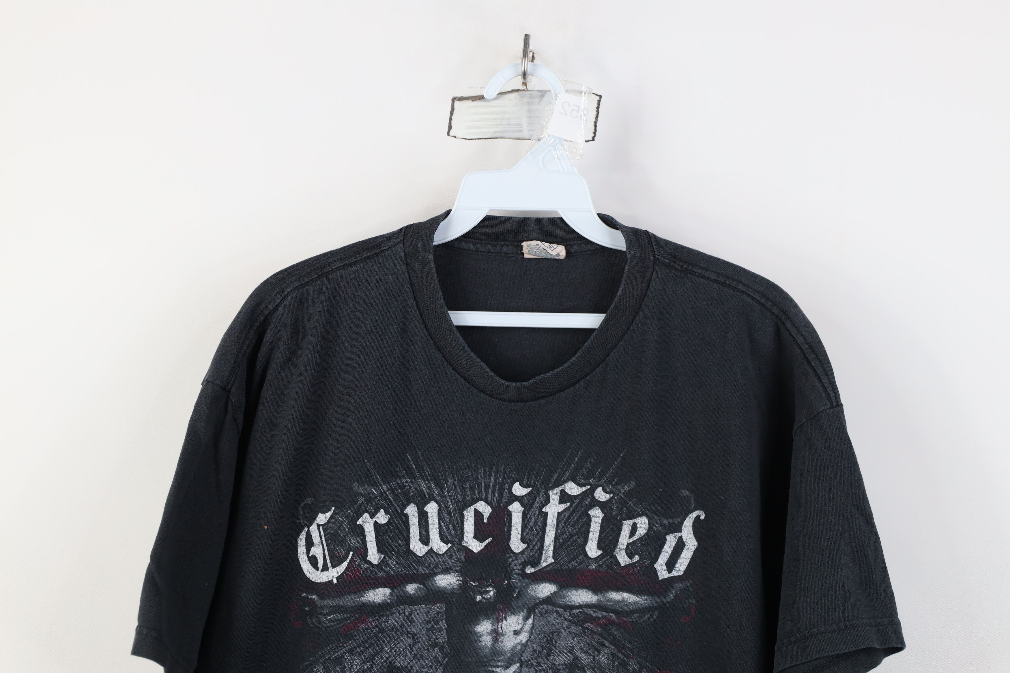 Vintage Vintage Y2K Jesus Christian Cross T-Shirt Black Cotton Size US XL / EU 56 / 4 - 2 Thumbnail