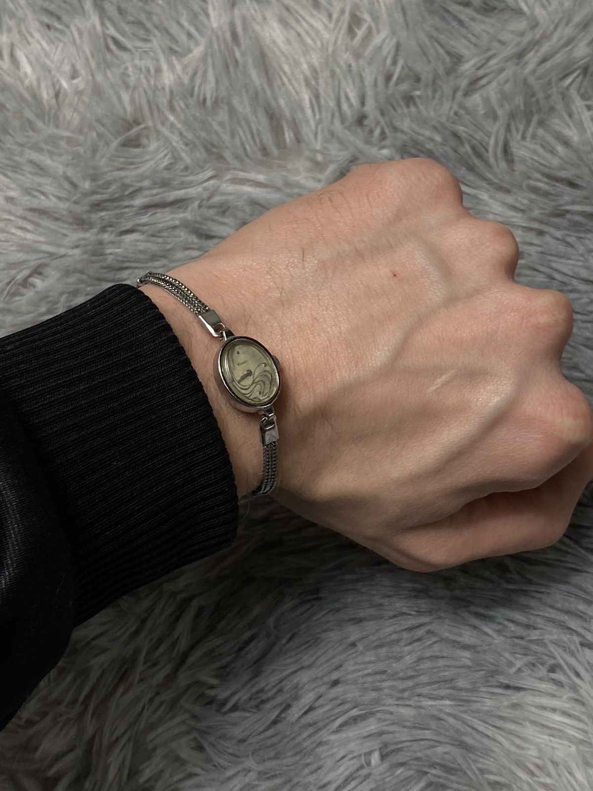 Vintage Futuristic Chaika Vintage Mechanical Watch - Soviet Elegance Size ONE SIZE - 7 Thumbnail