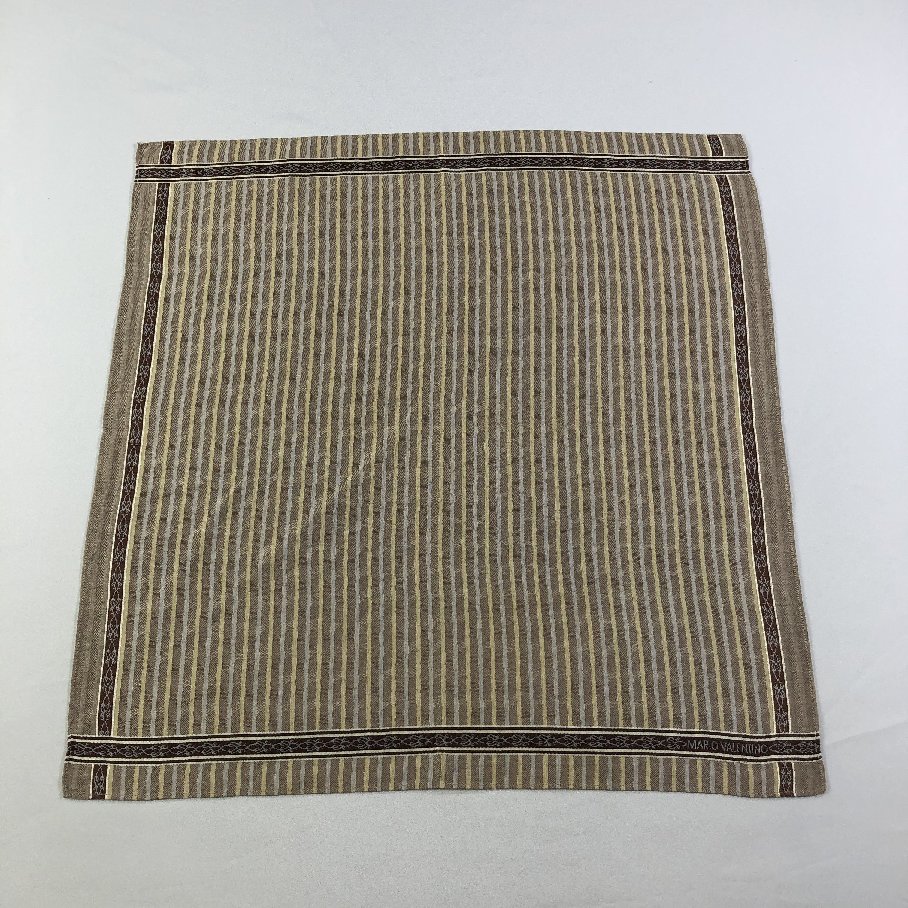 Mario Valentino × Vintage Mario Valentino Handkerchief Neckerchief Bandana H2071 Size ONE SIZE - 2 Thumbnail