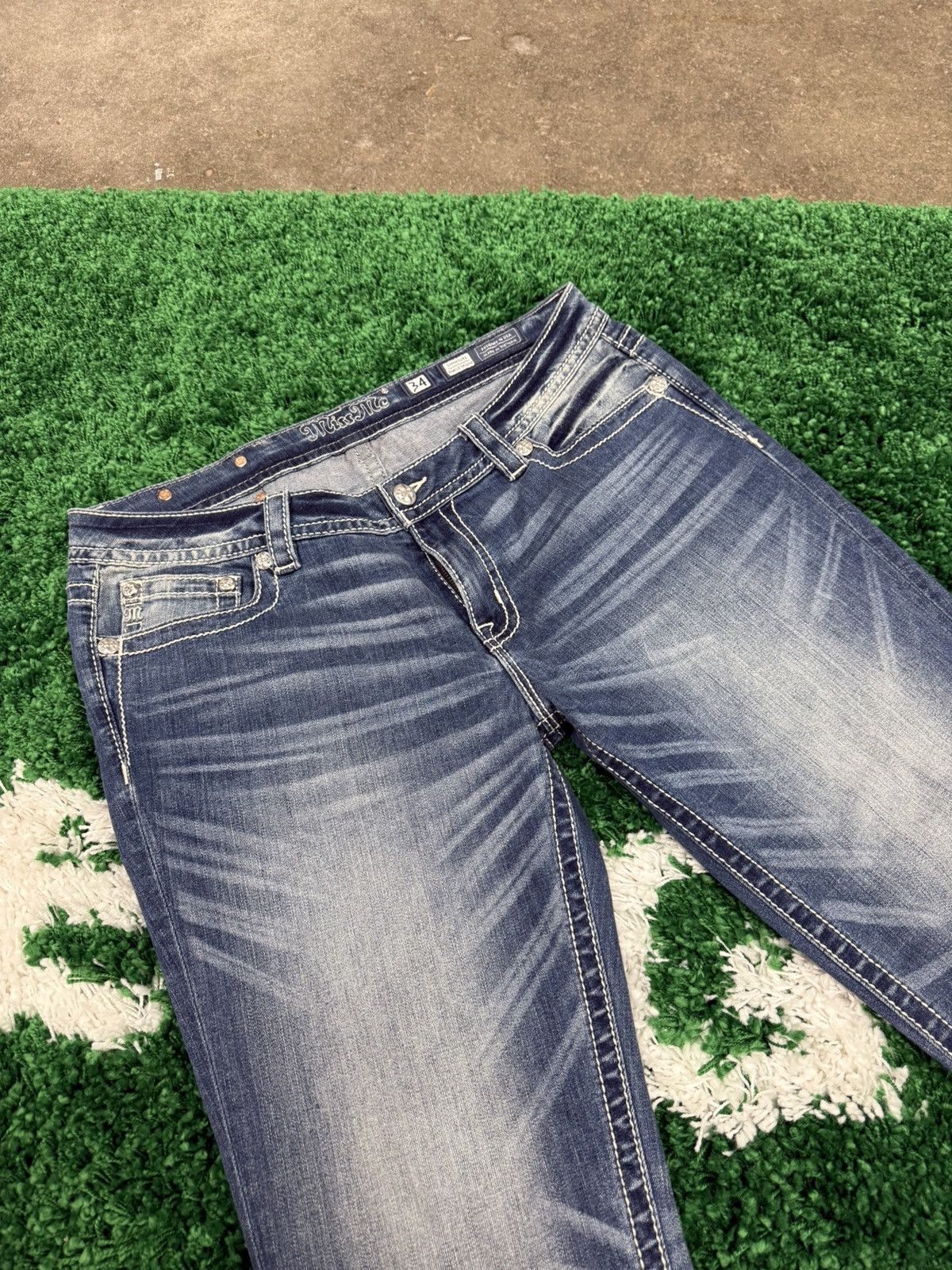 Vintage Vintage Rhinestone Miss Me Denim Jeans Sz. 34 B B Rock y2k Size US 34 / EU 50 - 2 Thumbnail