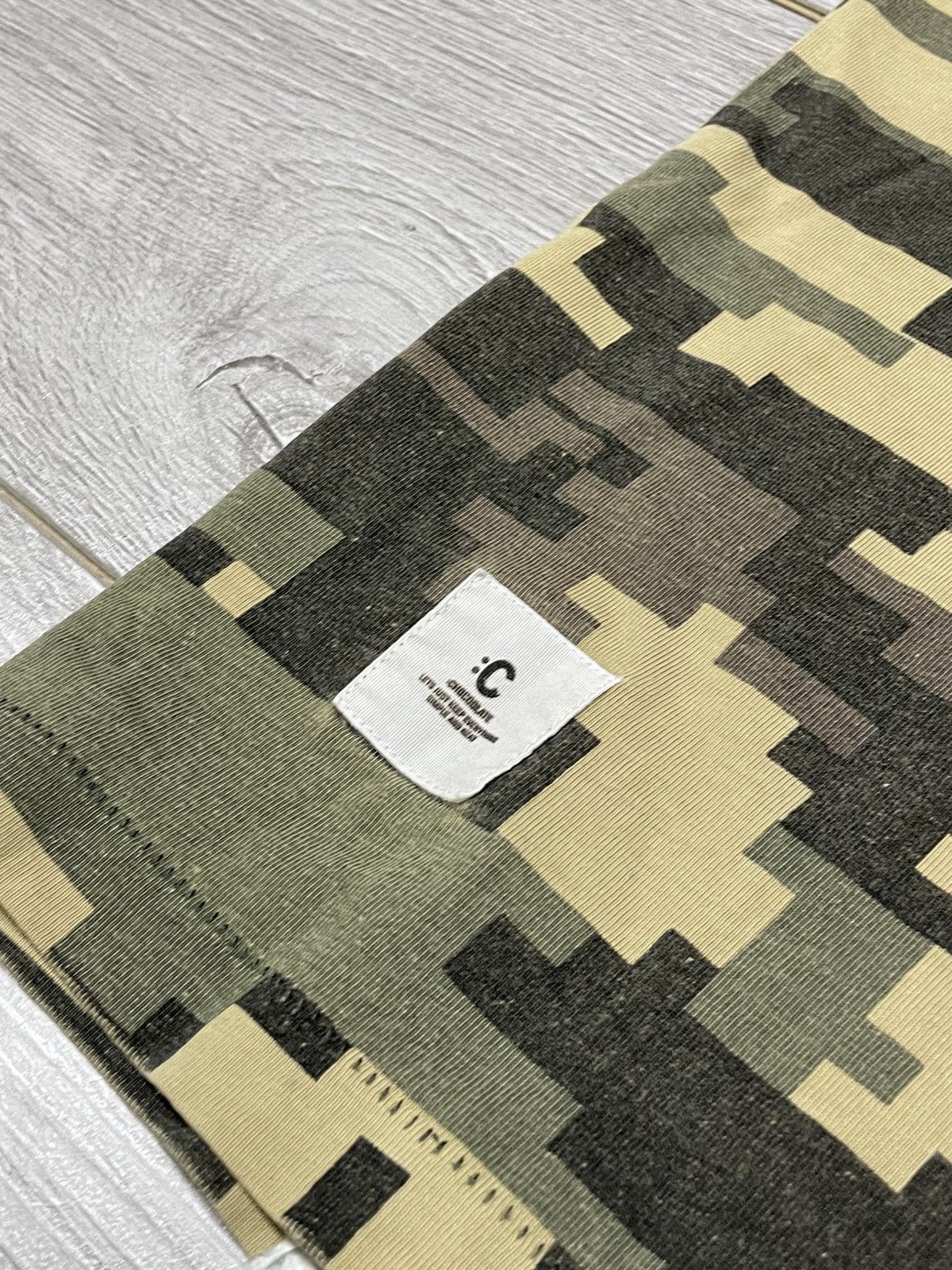 Aape BAPE aape RARE pixel camo head chocolate Tee Size US M / EU 48-50 / 2 - 5 Thumbnail