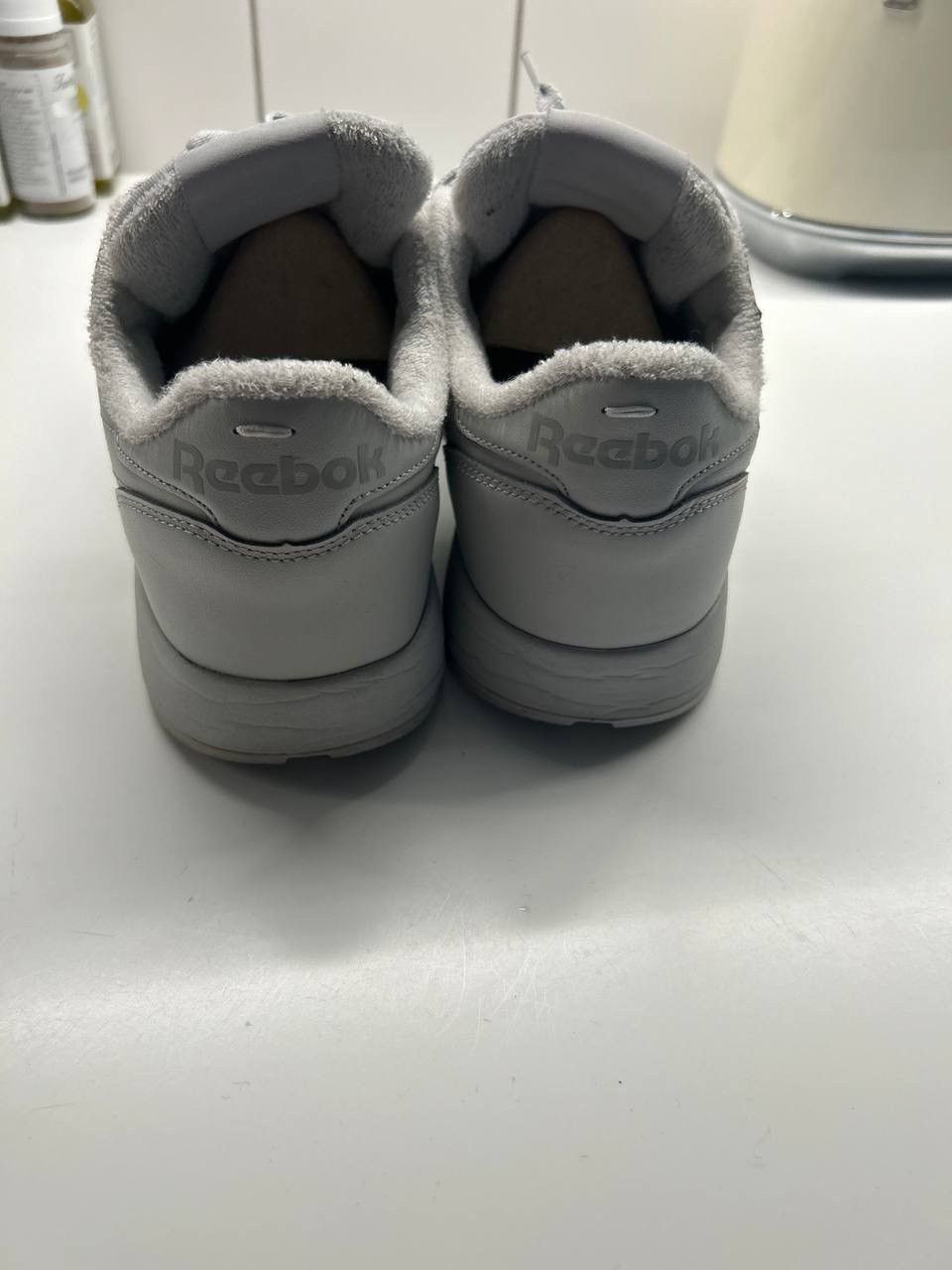 Maison Margiela × Reebok Maison Margiela x Reebok Classic Leather Tabi Size US 9 / EU 42 - 2 Thumbnail