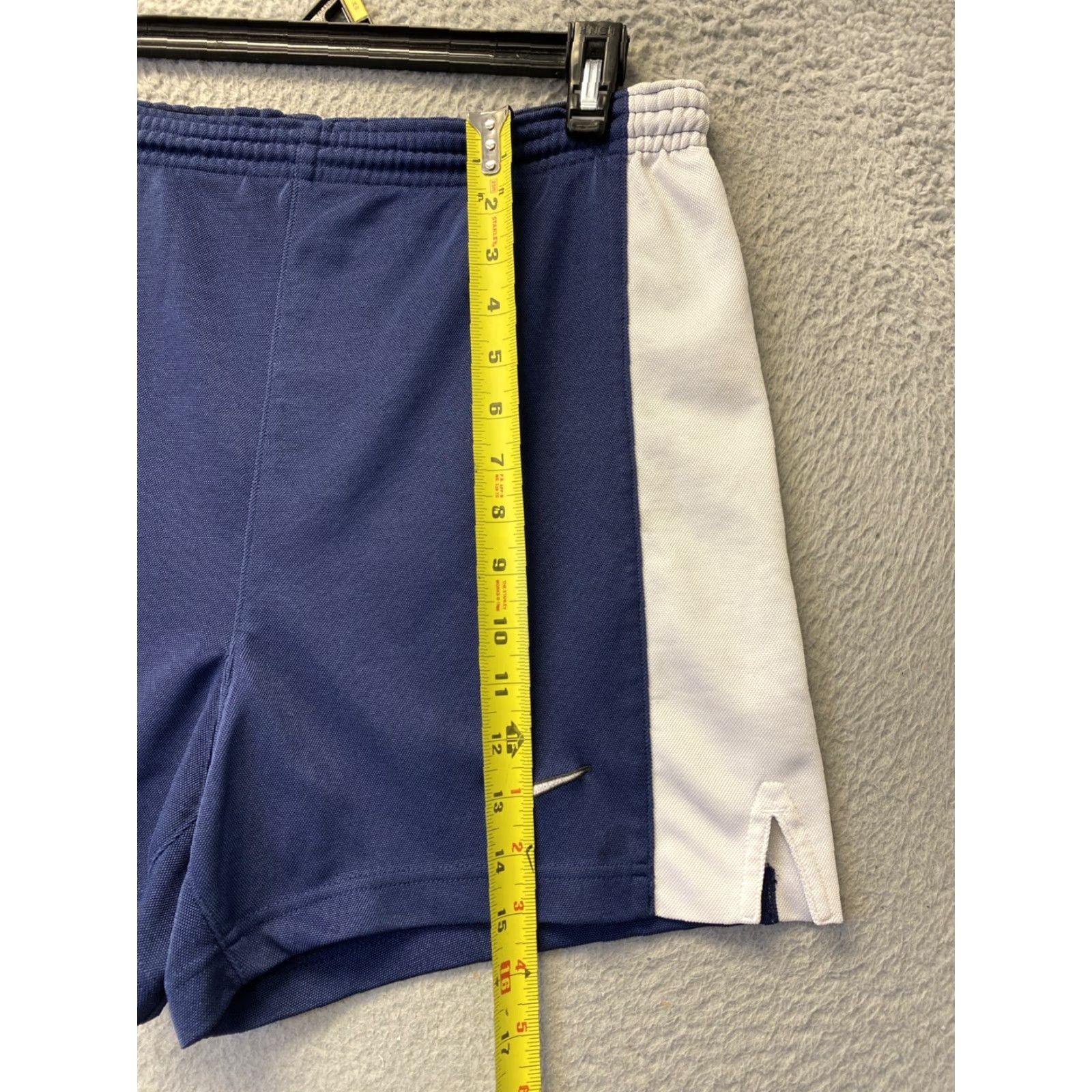 Nike Nike Dri-Fit Running Shorts M Blue White Women Pockets Colorblock 123-11 Size 32" / US 10 / IT 46 - 4 Thumbnail
