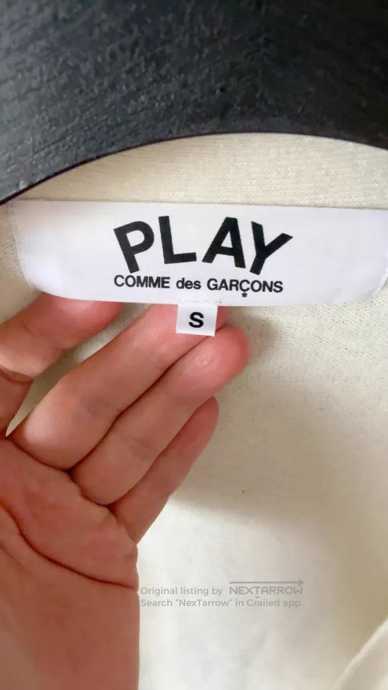 Comme des Garcons Comme Des Garcons White Heart V-neck Wool Cardigan Size S / US 4 / IT 40 - 4 Thumbnail