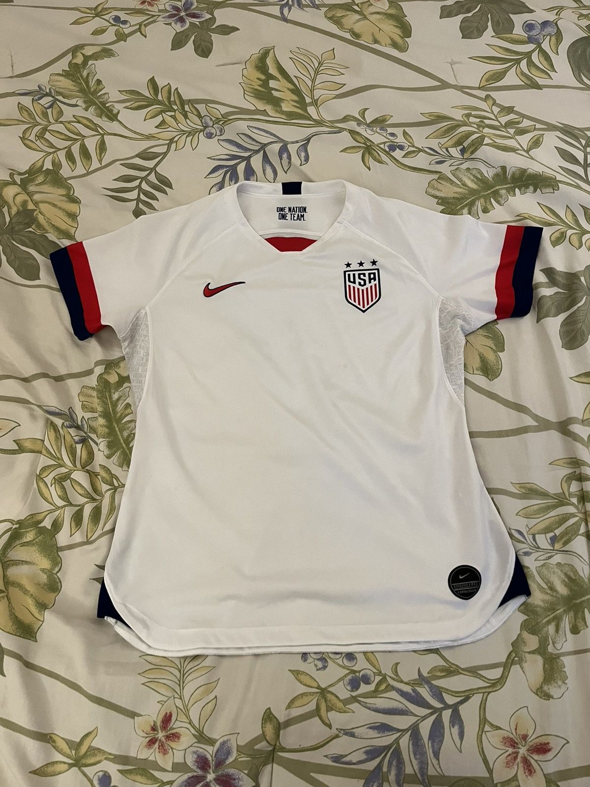 Nike × Streetwear Team USA girls soccer jersey | Grailed