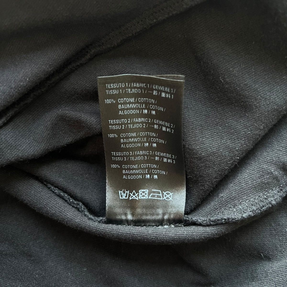 Balenciaga BALENCIAGA 21SS Reconstruct Tshirt AOYAMA Store Limited Size US XS / EU 42 / 0 - 6 Thumbnail