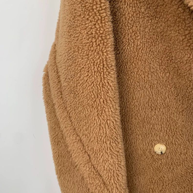 Max Mara Max Mara Teddy brown teddy camel-fleece lapel double-breas Size M / US 6-8 / IT 42-44 - 4 Thumbnail