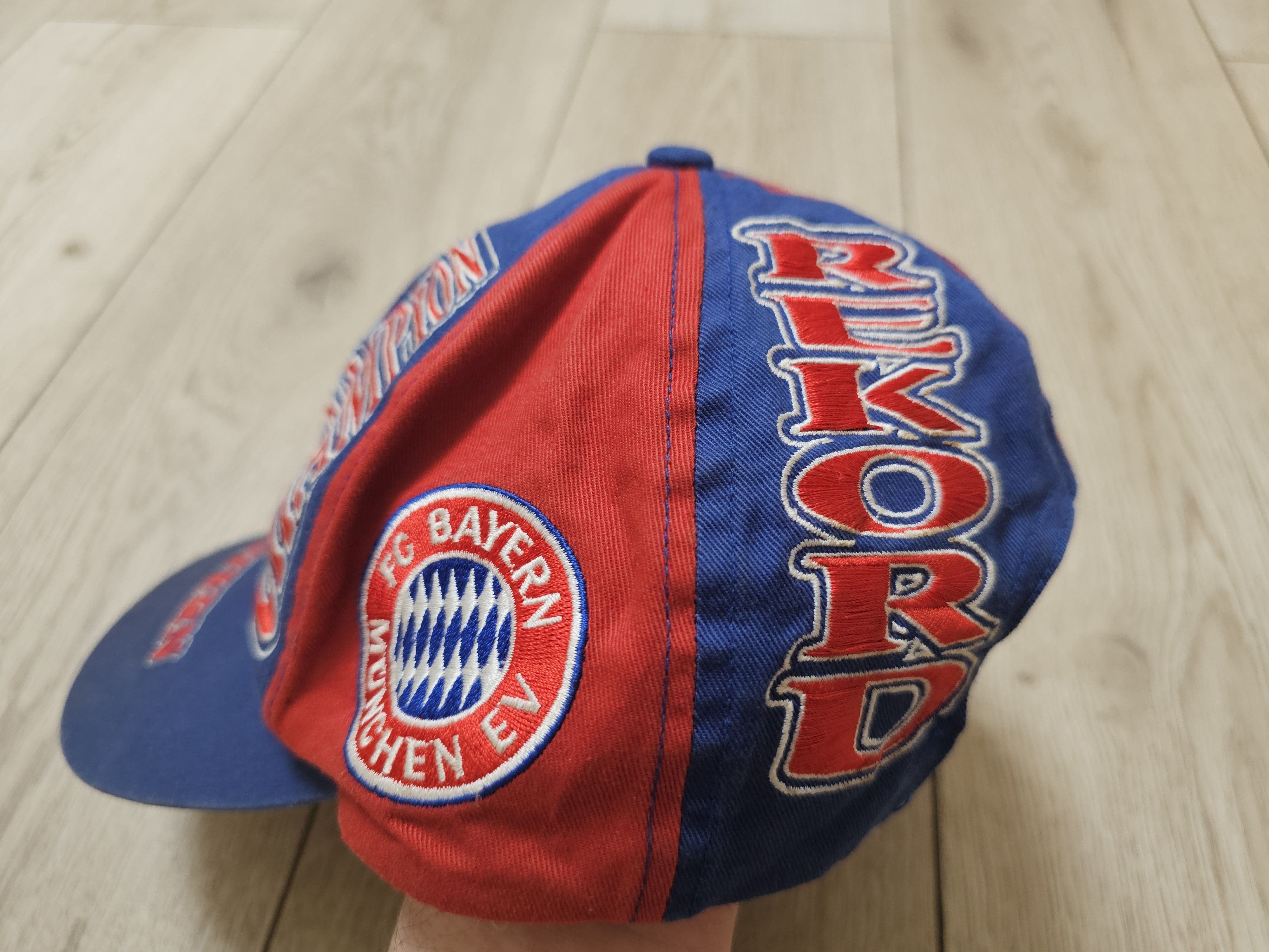 Vintage BAYERN MUNICH VINTAGE 90s CAP FOOTBALL HAT SOCCER CAP Size ONE SIZE - 8 Thumbnail