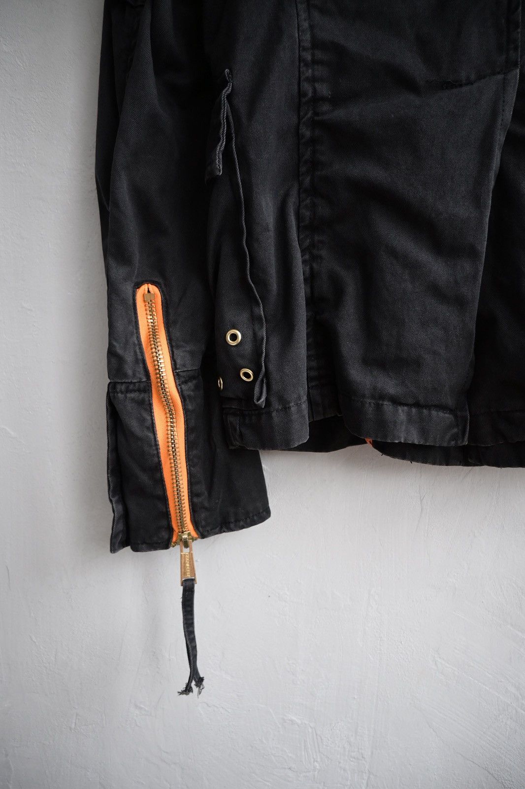 Dsquared2 Dsquared2 SS2005 multiple zippers motorbike runway jacket Size US M / EU 48-50 / 2 - 20 Thumbnail