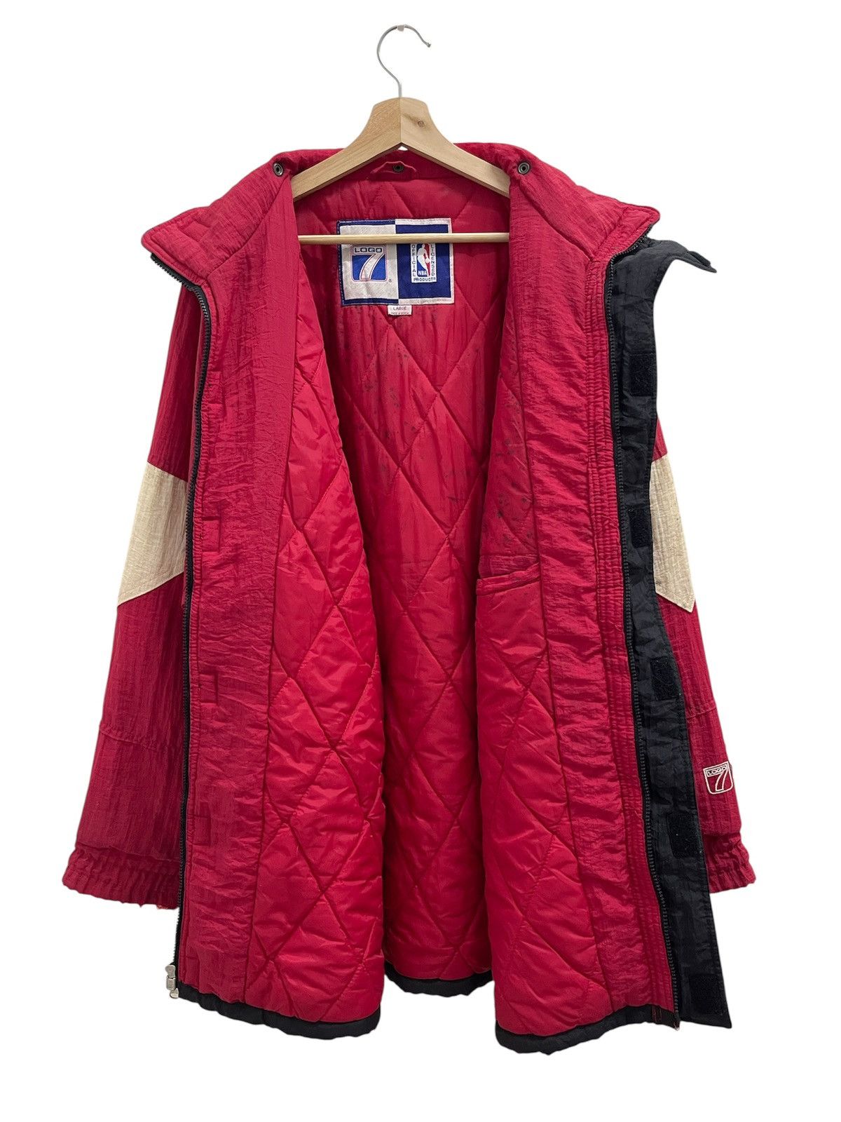 Logo 7 NBA Chicago Bulls Nylon Jacket Size US L / EU 52-54 / 3 - 13 Thumbnail