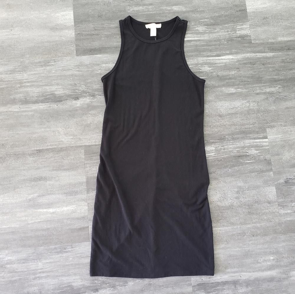 Forever 21 Black Basic F21 Racerback Mini Size M / US 6-8 / IT 42-44 - 1 Thumbnail