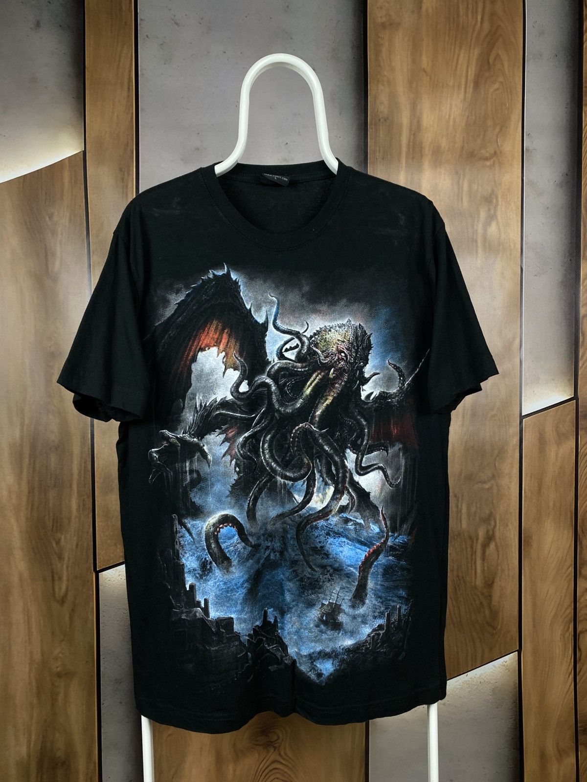 Vintage 👾Vintage T-Shirt Spiral Water Monsters Kraken VTG Tee👾 Size US L / EU 52-54 / 3 - 1 Thumbnail