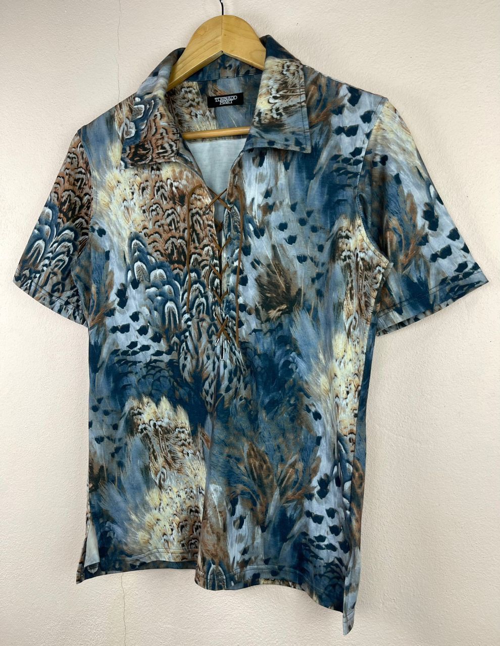 Japanese Brand × Tornado Mart Tornado Mart Lace-Up Feather Pattern Polo Shirt Size US M / EU 48-50 / 2 - 2 Thumbnail