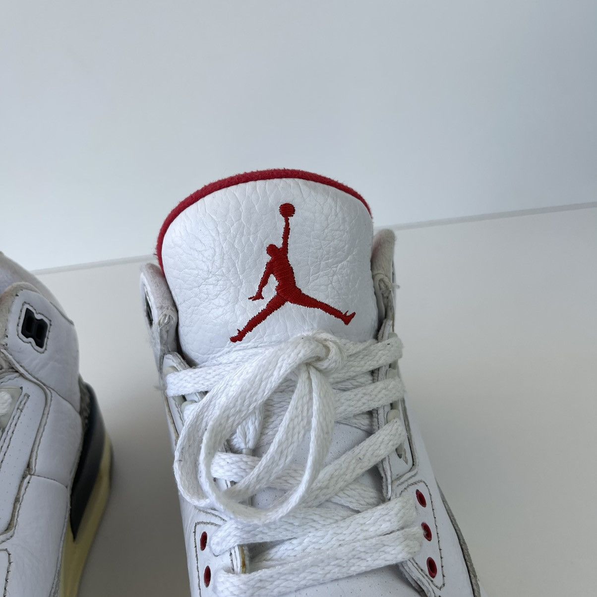 Jordan Brand Nike Air Jordan 3 Retro 2010 Hi-Top Shoes White Cement Rare Size US 8 / EU 41 - 6 Thumbnail