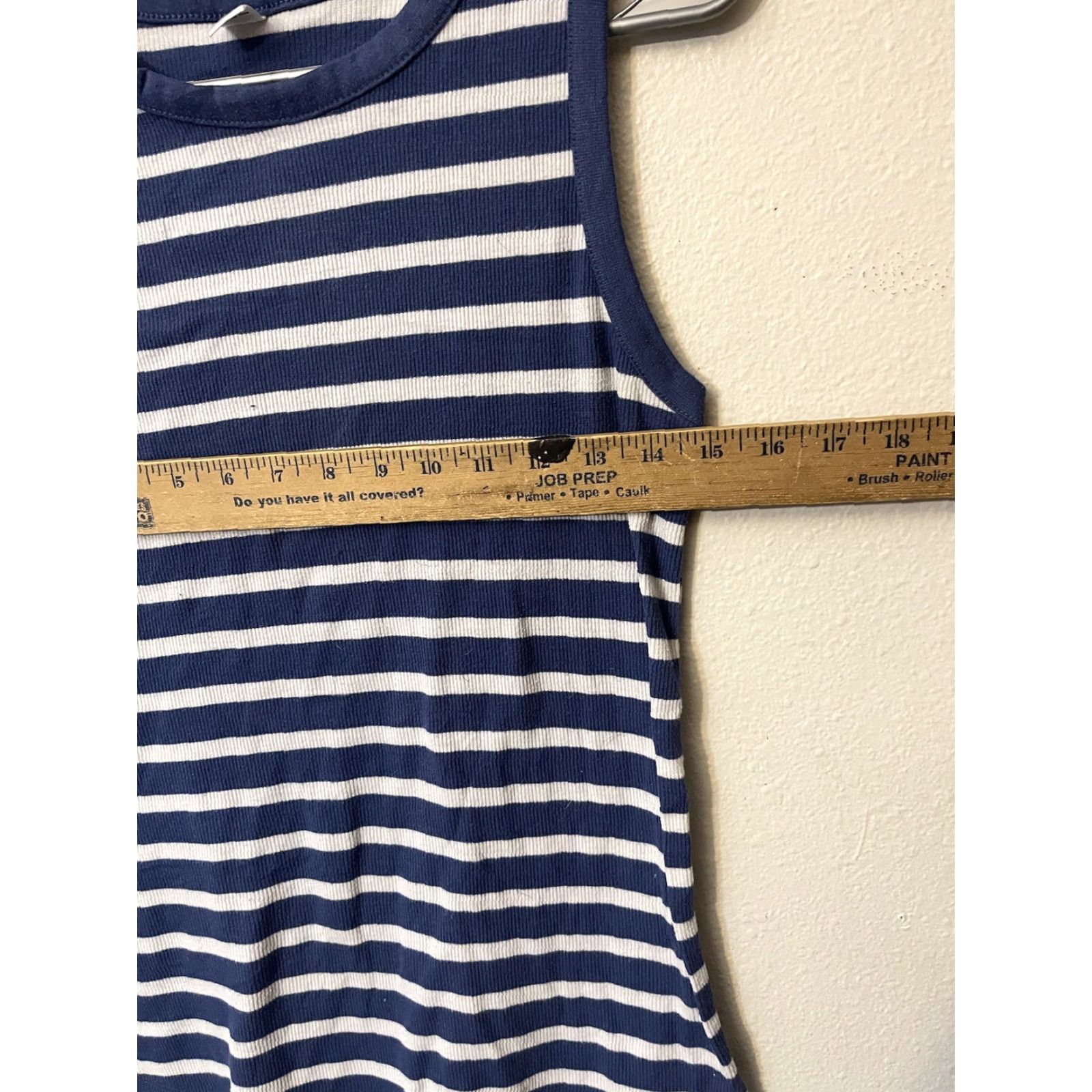 Old Navy Old Navy Tank Top Women Round Neck Cotton Blue White Striped L Large Regular Slimming Photo-ready Vintage? Wait: No vintage flag. Size L / US 10 / IT 46 - 3 Thumbnail