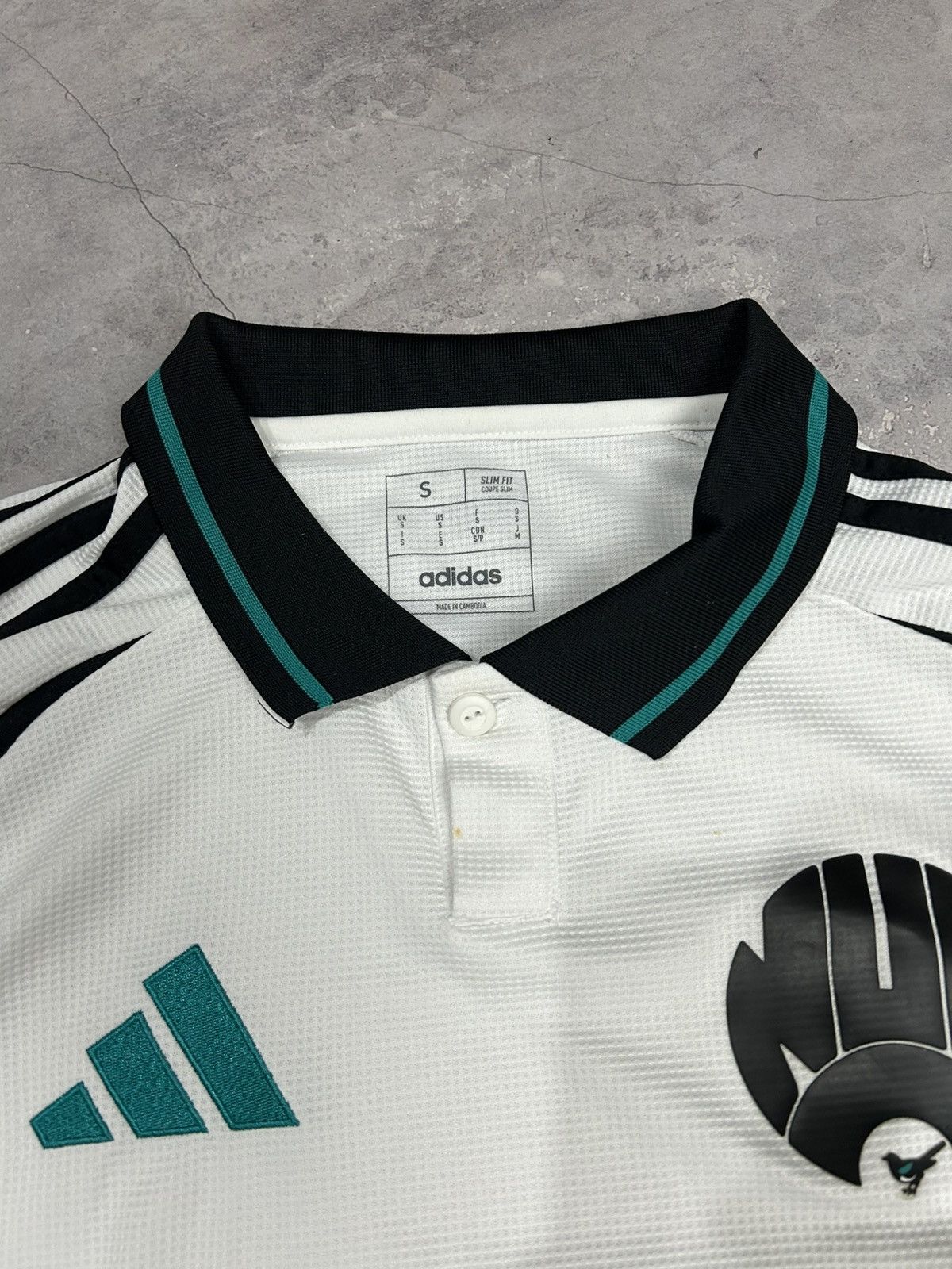 Adidas Newcastle United FC Authentic Jersey Mens Adidas 24/25 Size US S / EU 44-46 / 1 - 5 Thumbnail
