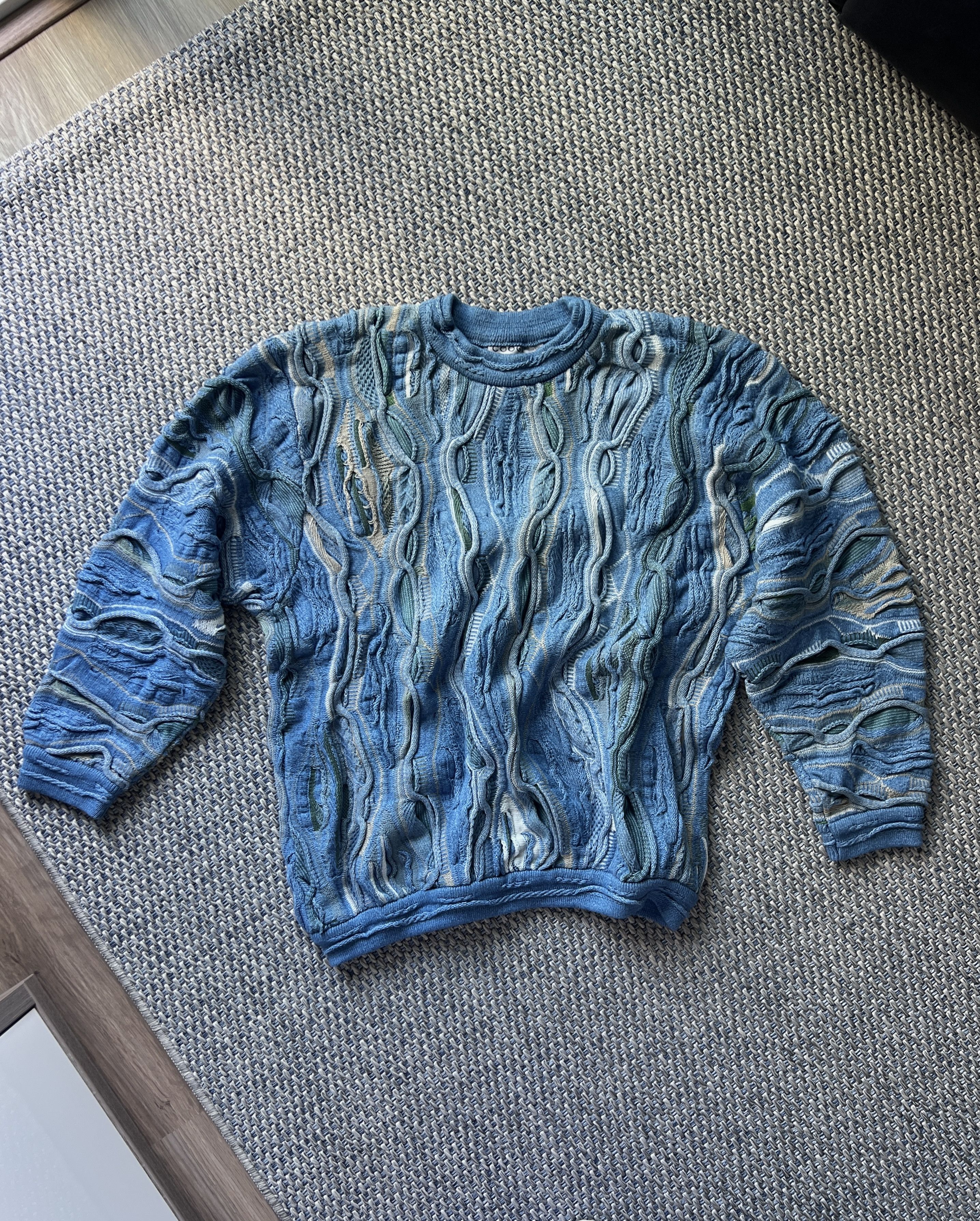 Coogi Vintage COOGI 3D knitted sweater Size US L / EU 52-54 / 3 - 1 Thumbnail
