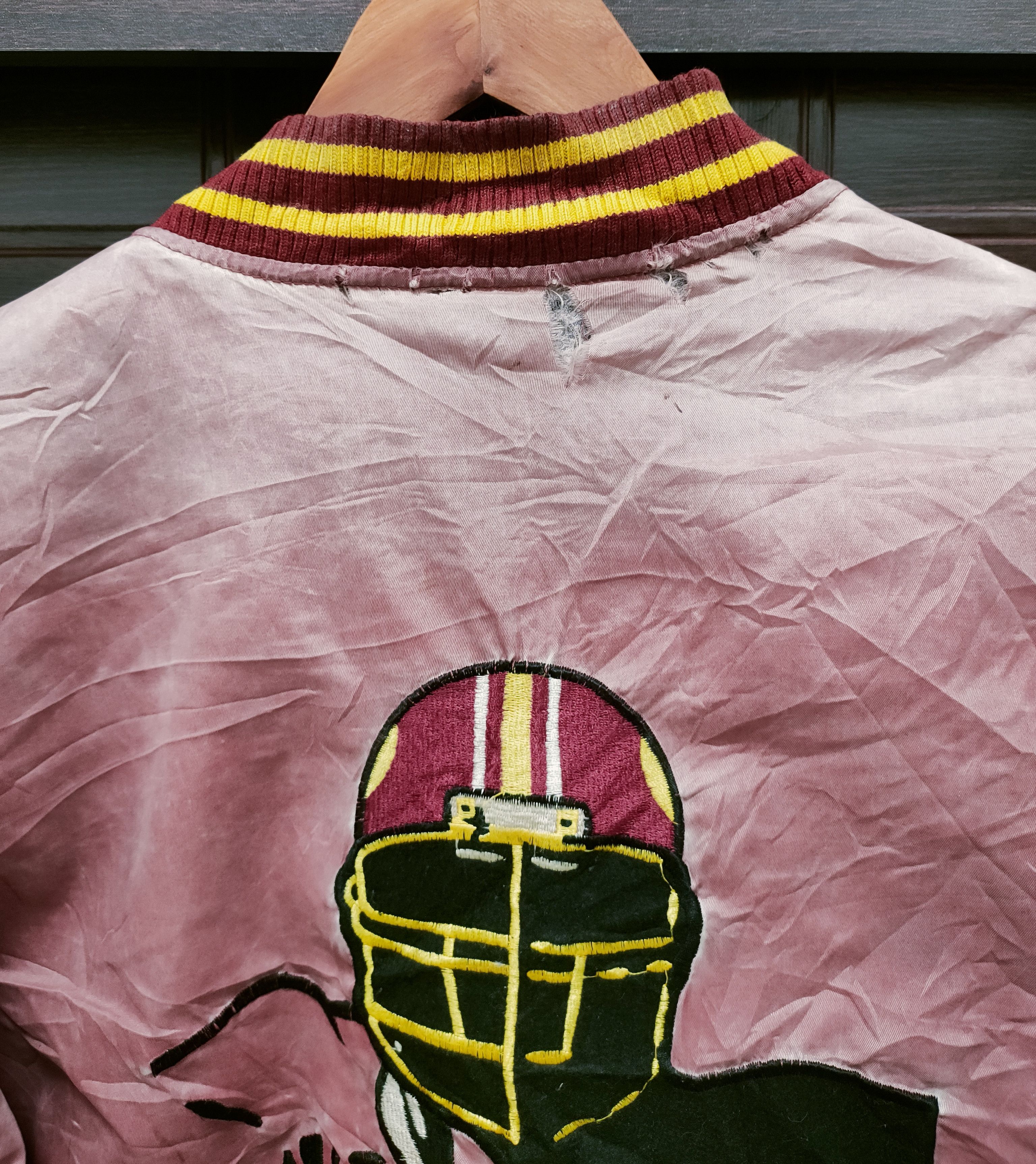NFL 🔥Vtg NFL Redskin Varsity Jacket Thrashed🔥 Size US M / EU 48-50 / 2 - 7 Thumbnail